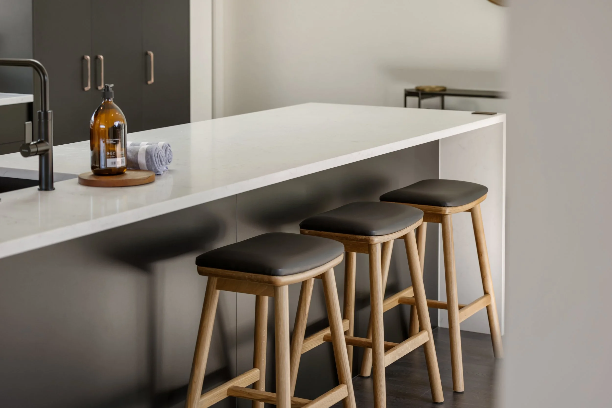 11 Buttercup Street, Wanaka-14.jpg