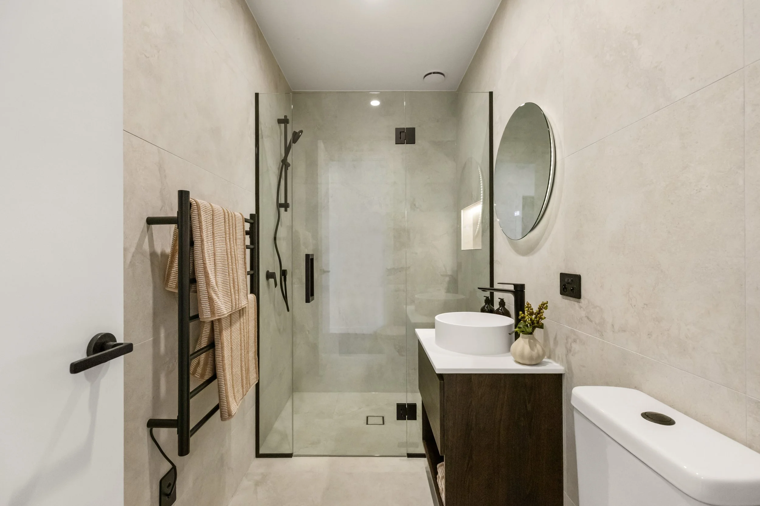 11 Buttercup Street, Wanaka-4.jpg