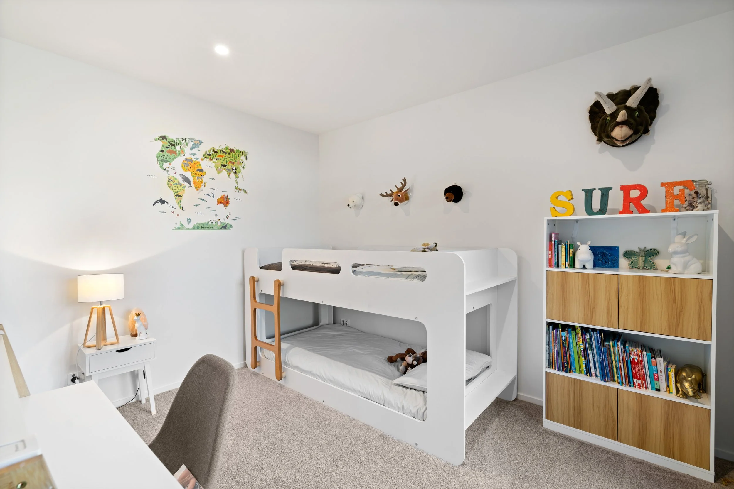 9 Centre Cres - Ray Tiddy 34.jpg