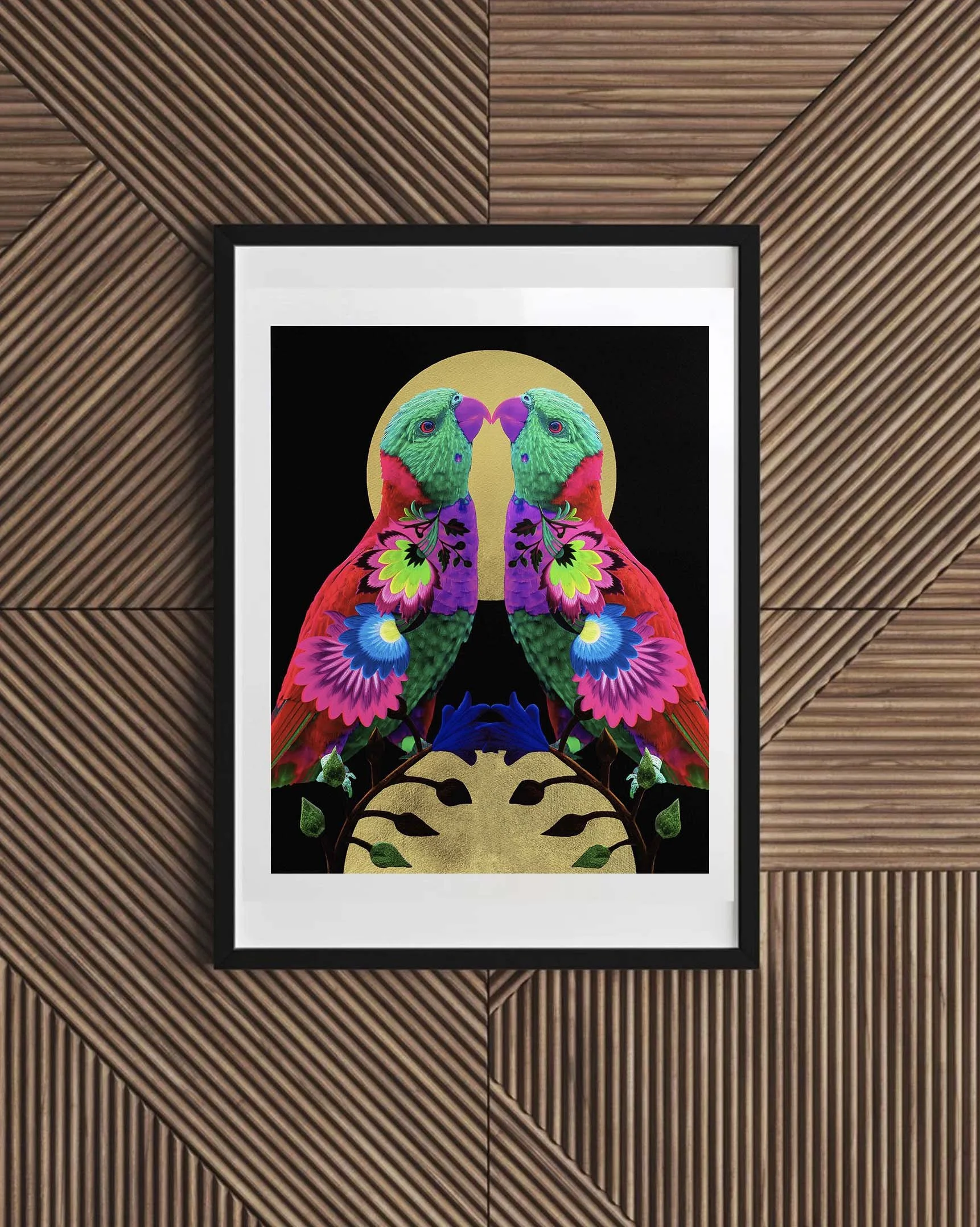 Double-Love-birds-wooden-frame.jpg