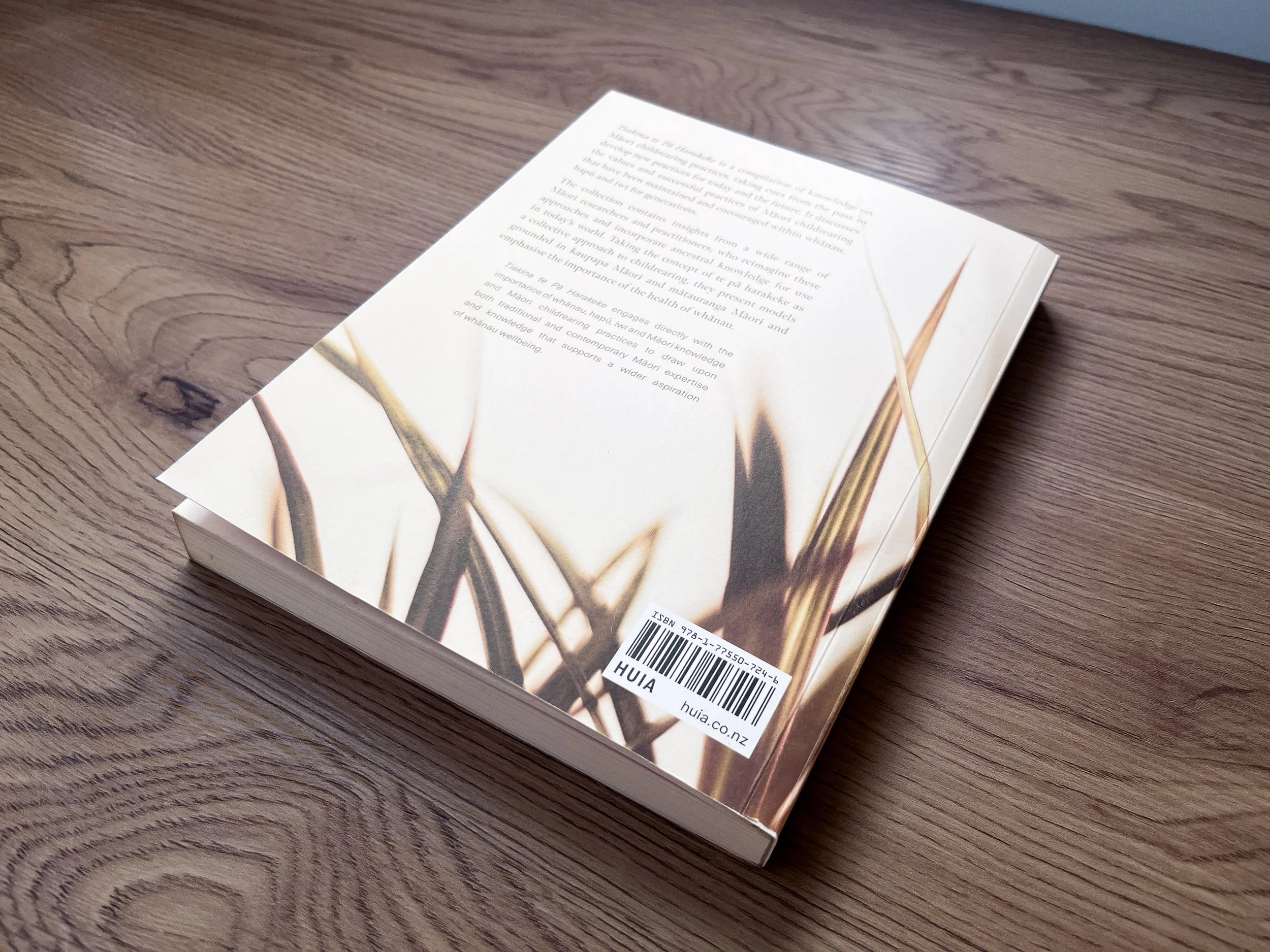 Tiakina te Pā Harakeke back cover book design