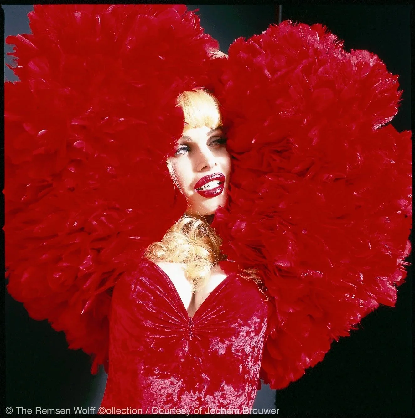 155-6977-22%2C+Amanda+Lepore%2C+New+York%2C+February+7th+1995.jpg