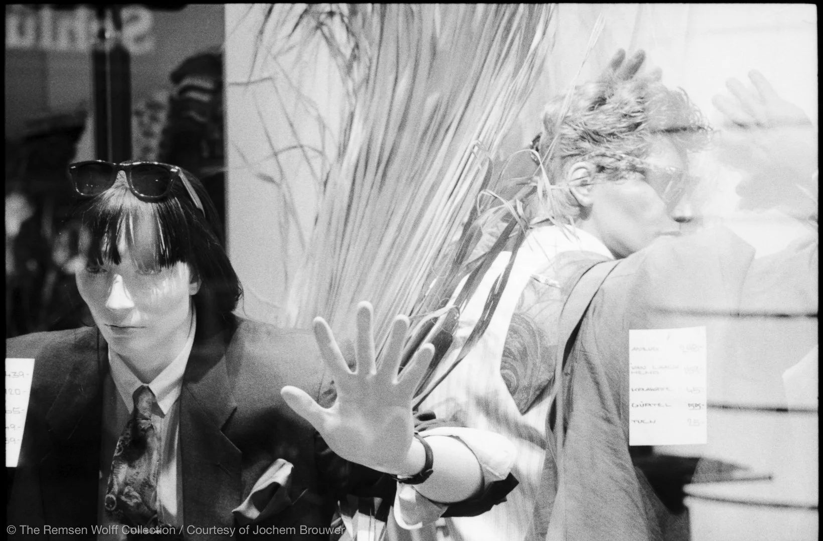 '89-6-1E mun8-18.jpg