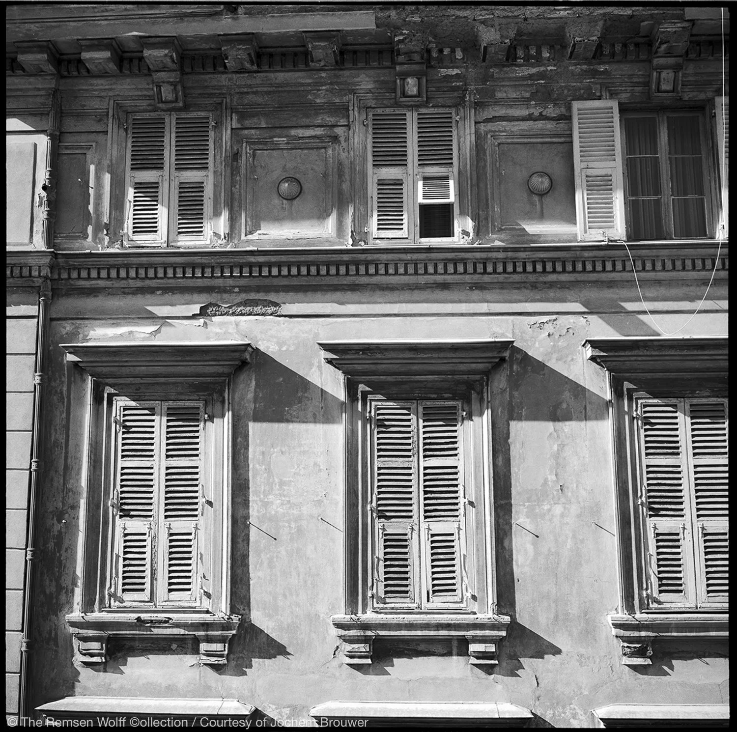 '90-11-4E-21-6 LR.jpg