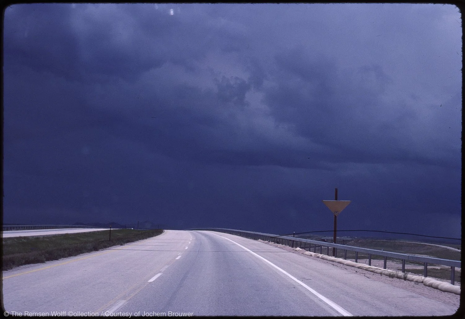 EDIT1 16 15 21T (10).jpg