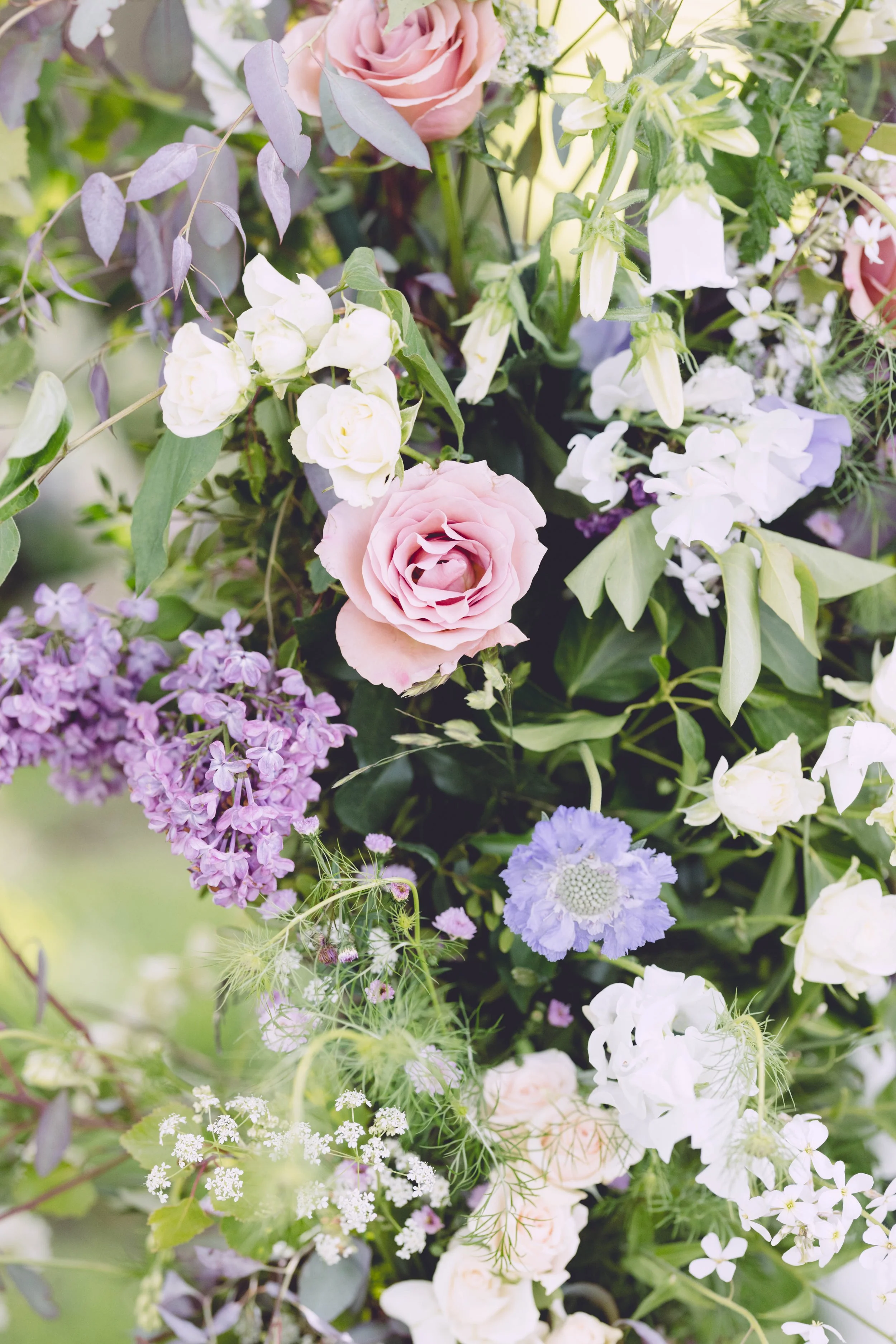 Wedding ceremony flowers