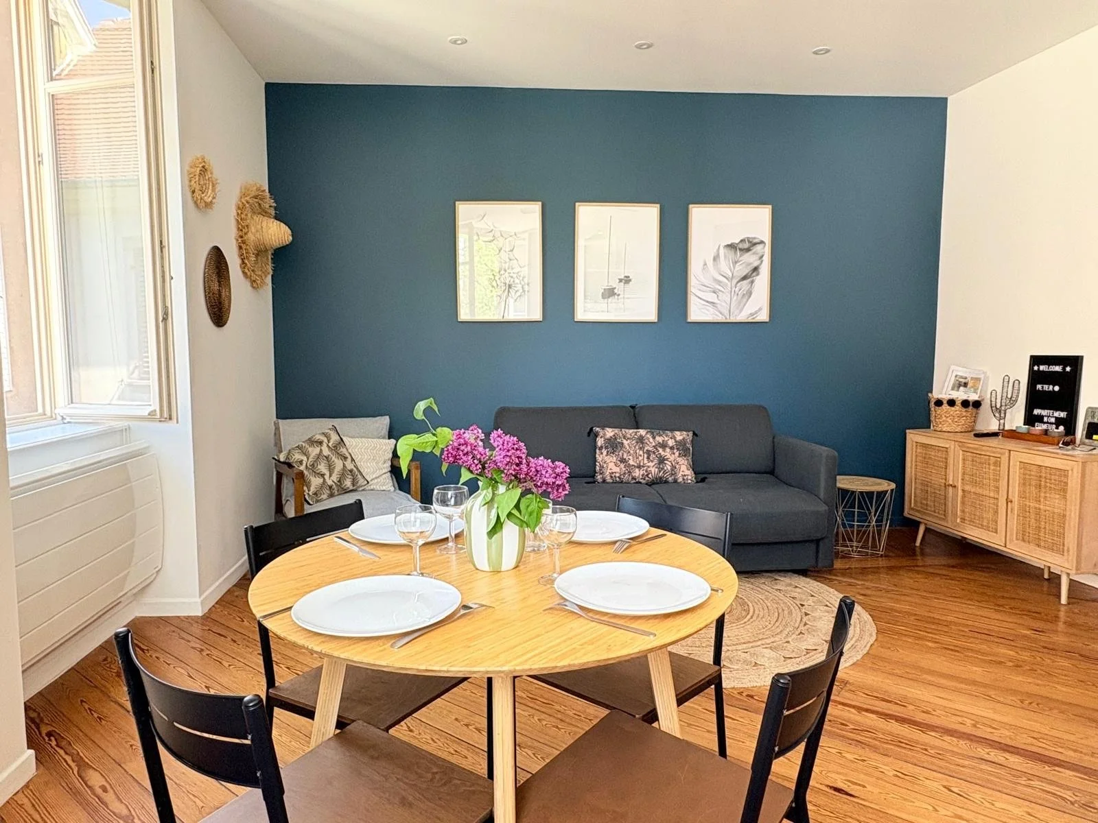 Salon spacieux pour 4 personnes au Cathedral View à Colmar