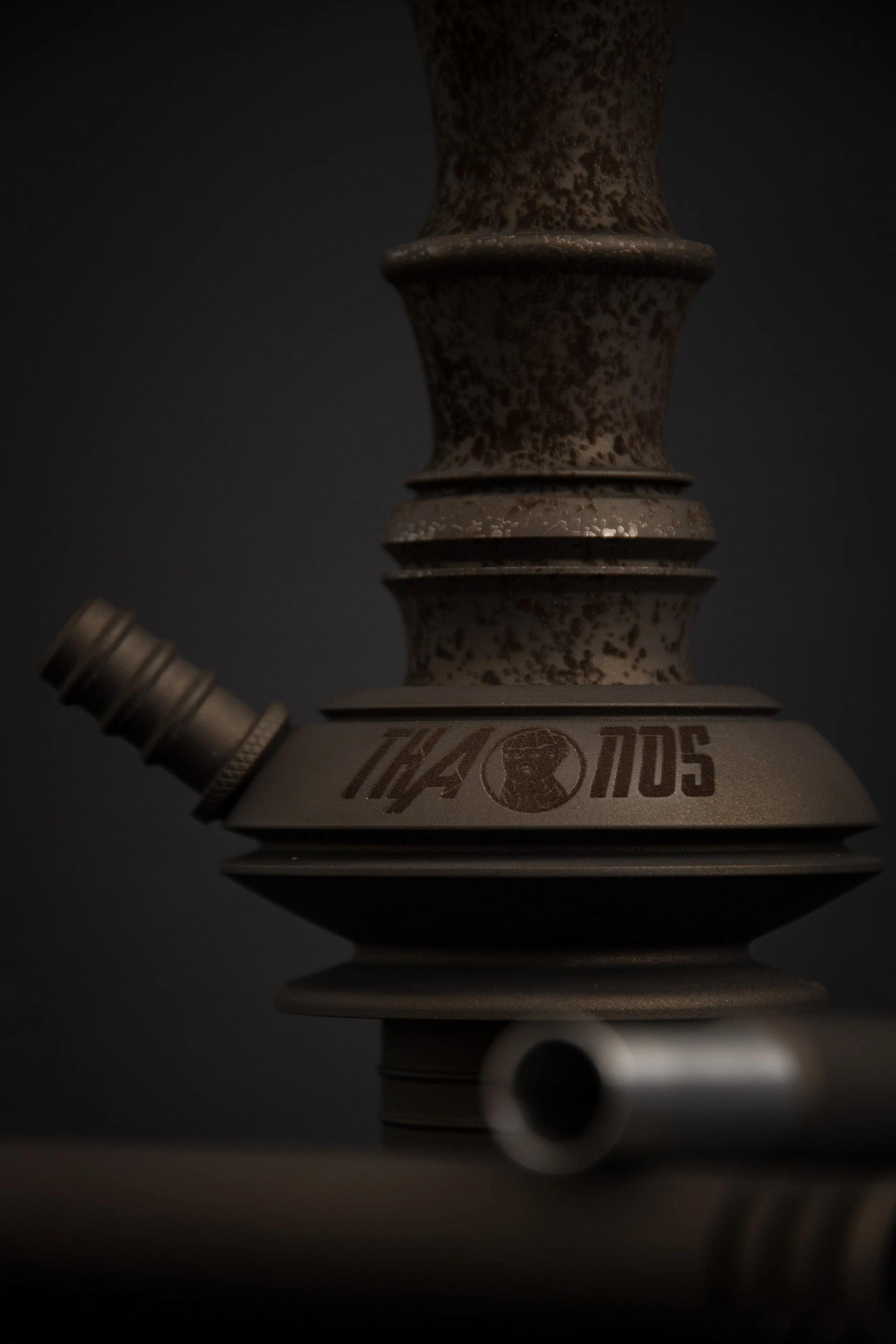 custom hookah with marvel engravings