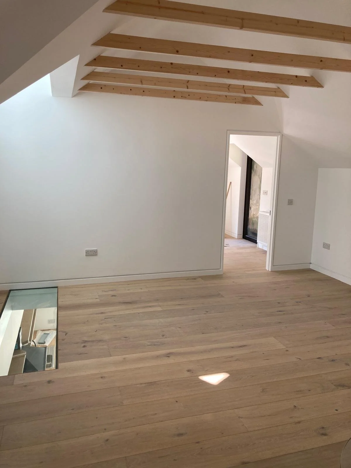 WhatsApp Image 2026-01-12 at 20.28.15 (10).jpeg