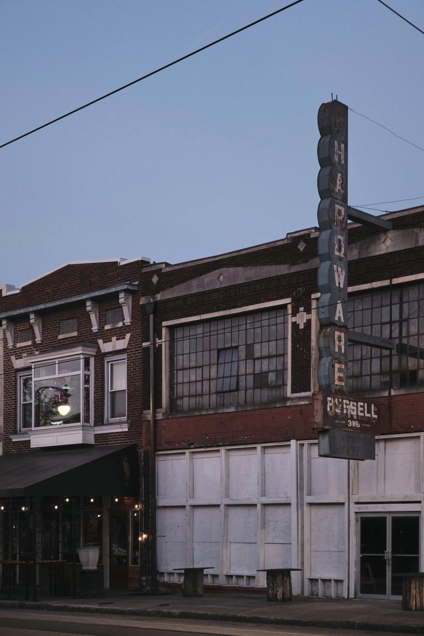 4_Hardware_Store.jpg