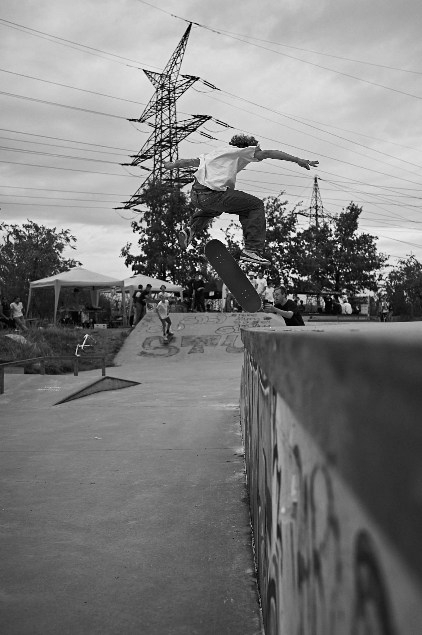 2_S1002389.jpg