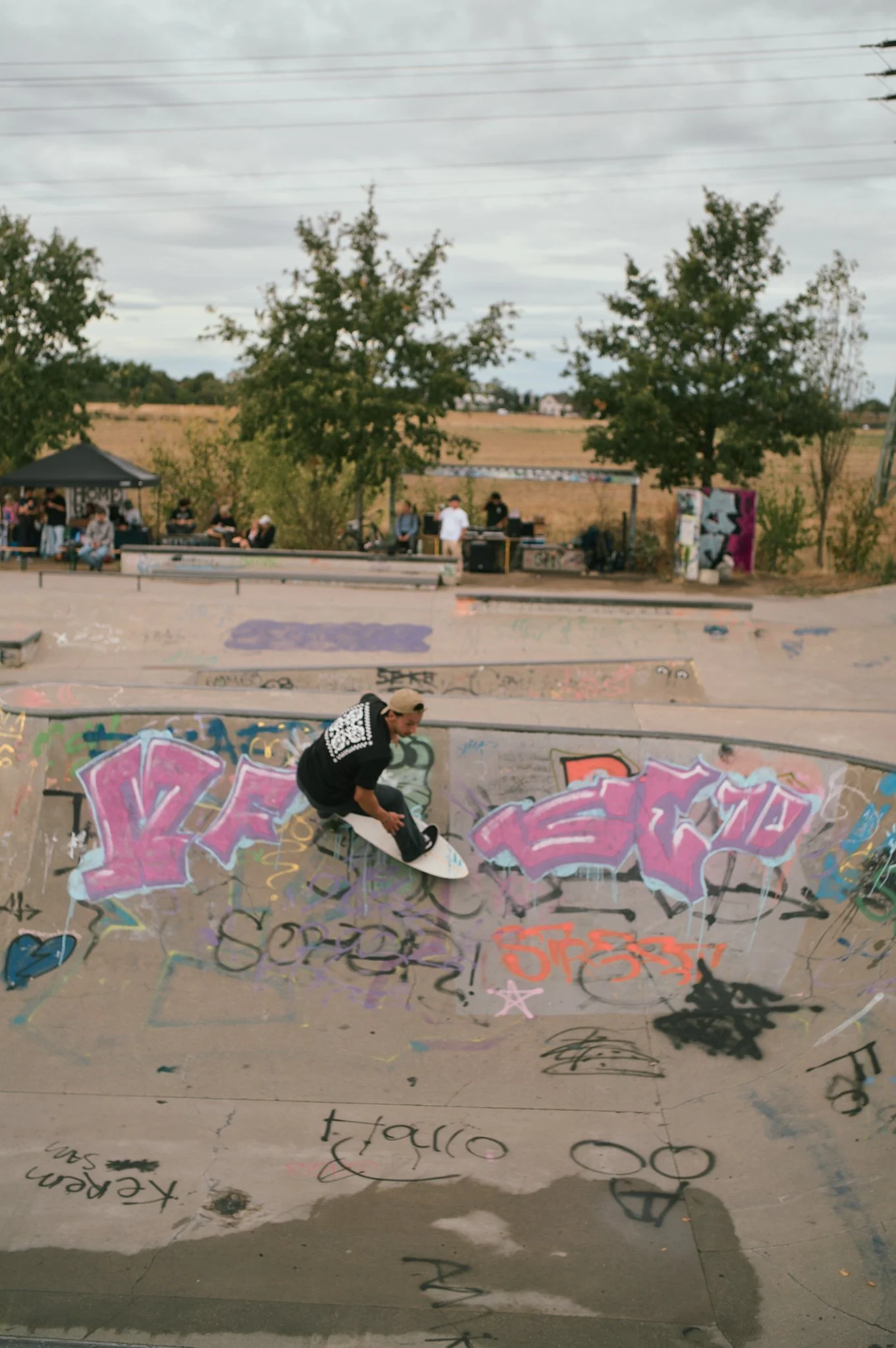 1_S1001703.jpg
