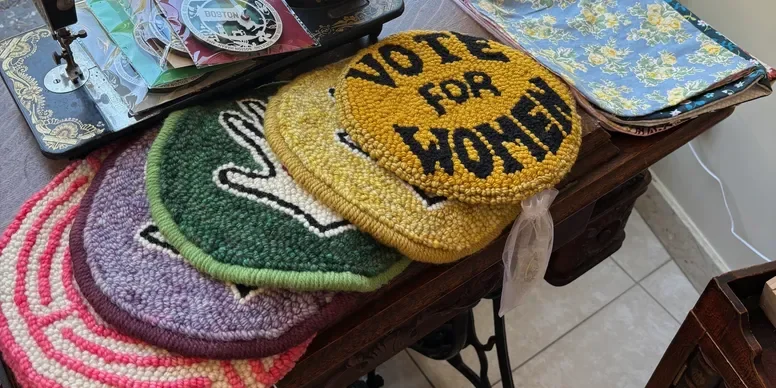 Squirrel's Nest Textiles