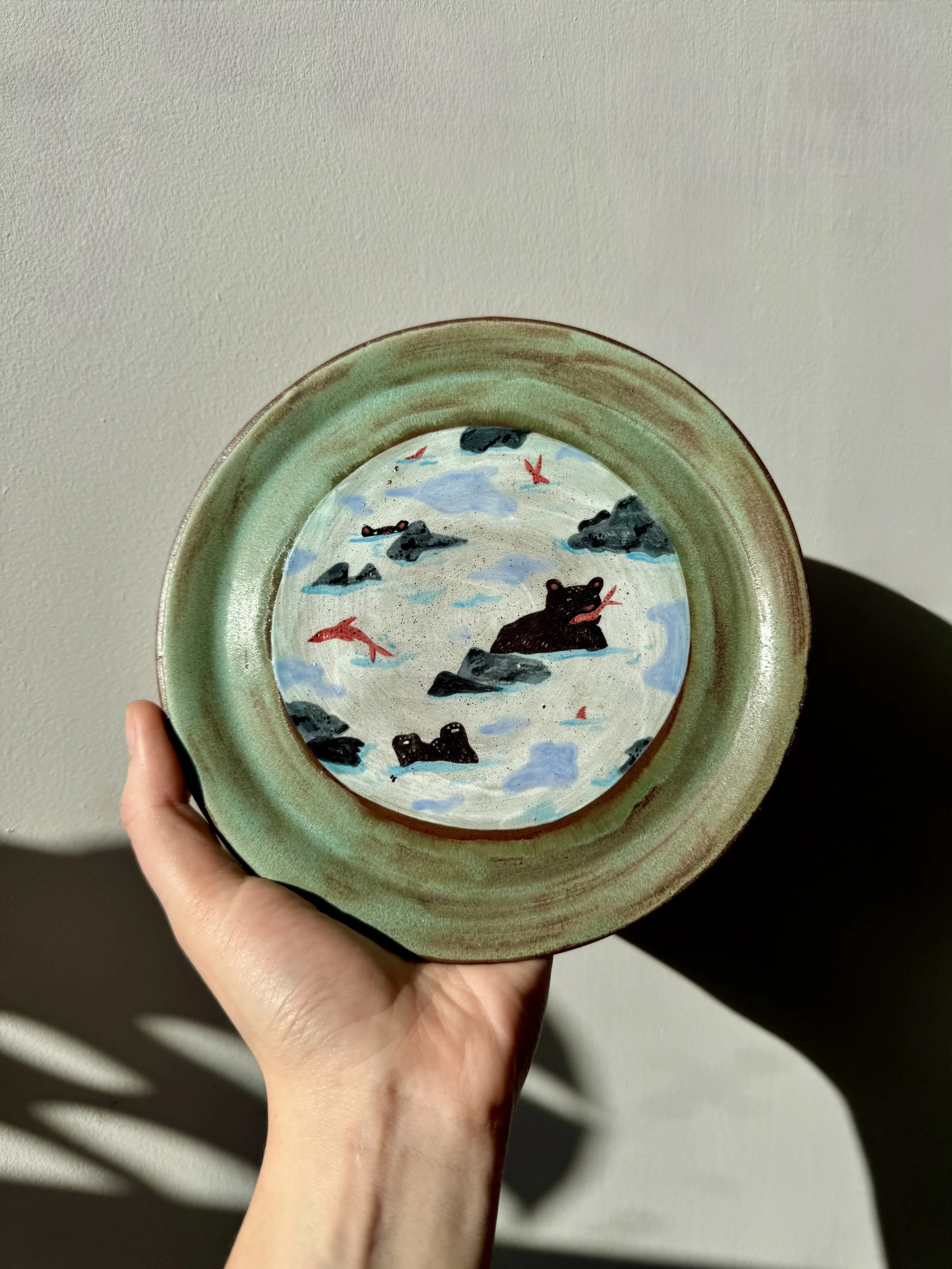 Fishing bear plate