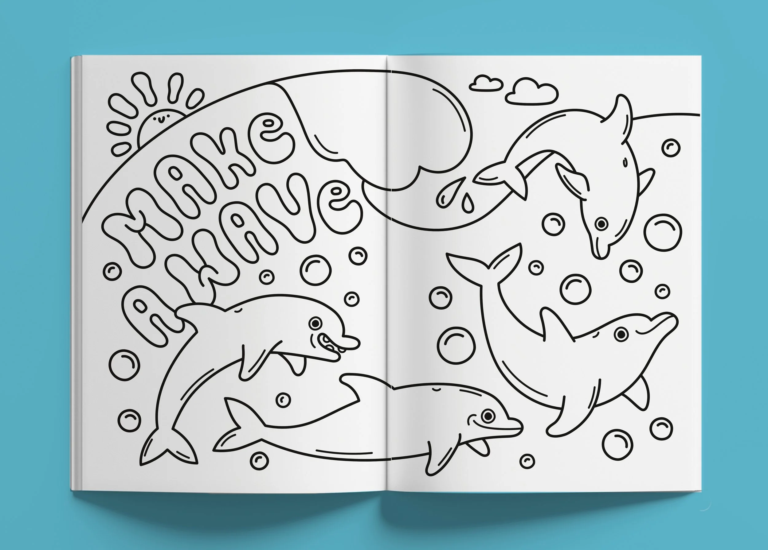 Coral Reef - Malbuch. Eine aufgeschlagene Doppelseite des Buchs. Rechts zu sehen: Illustration einer Gruppe springender Delfine, vor einer Welle und einer Sonne mit dem Schriftzug: Make a Wave, mit schwarz-weißer Kontur.