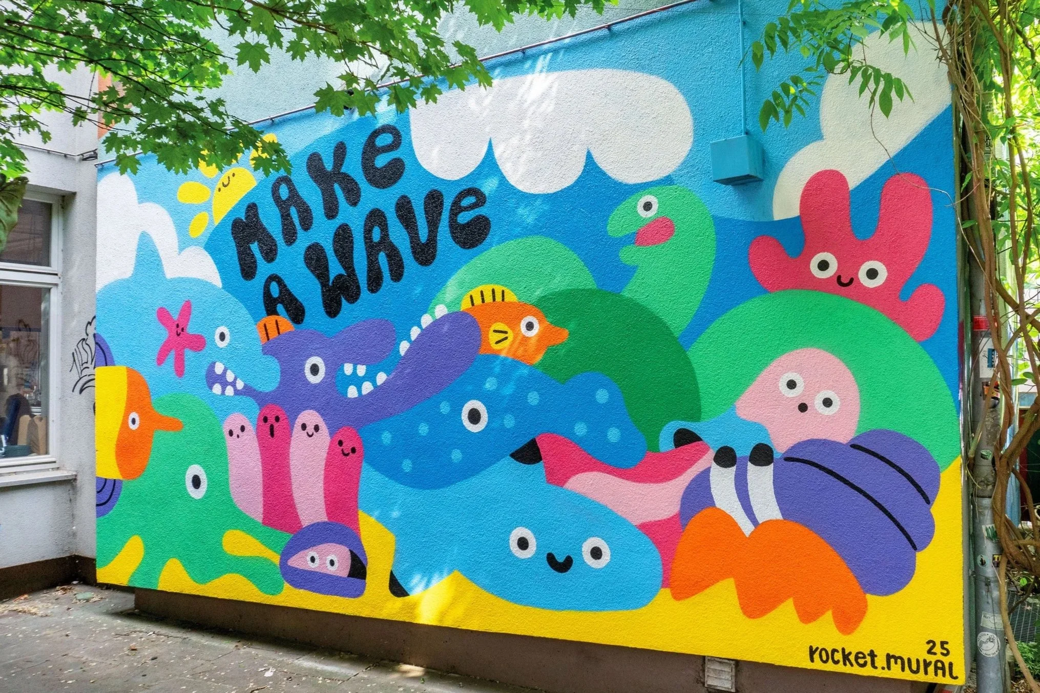 Make a wave