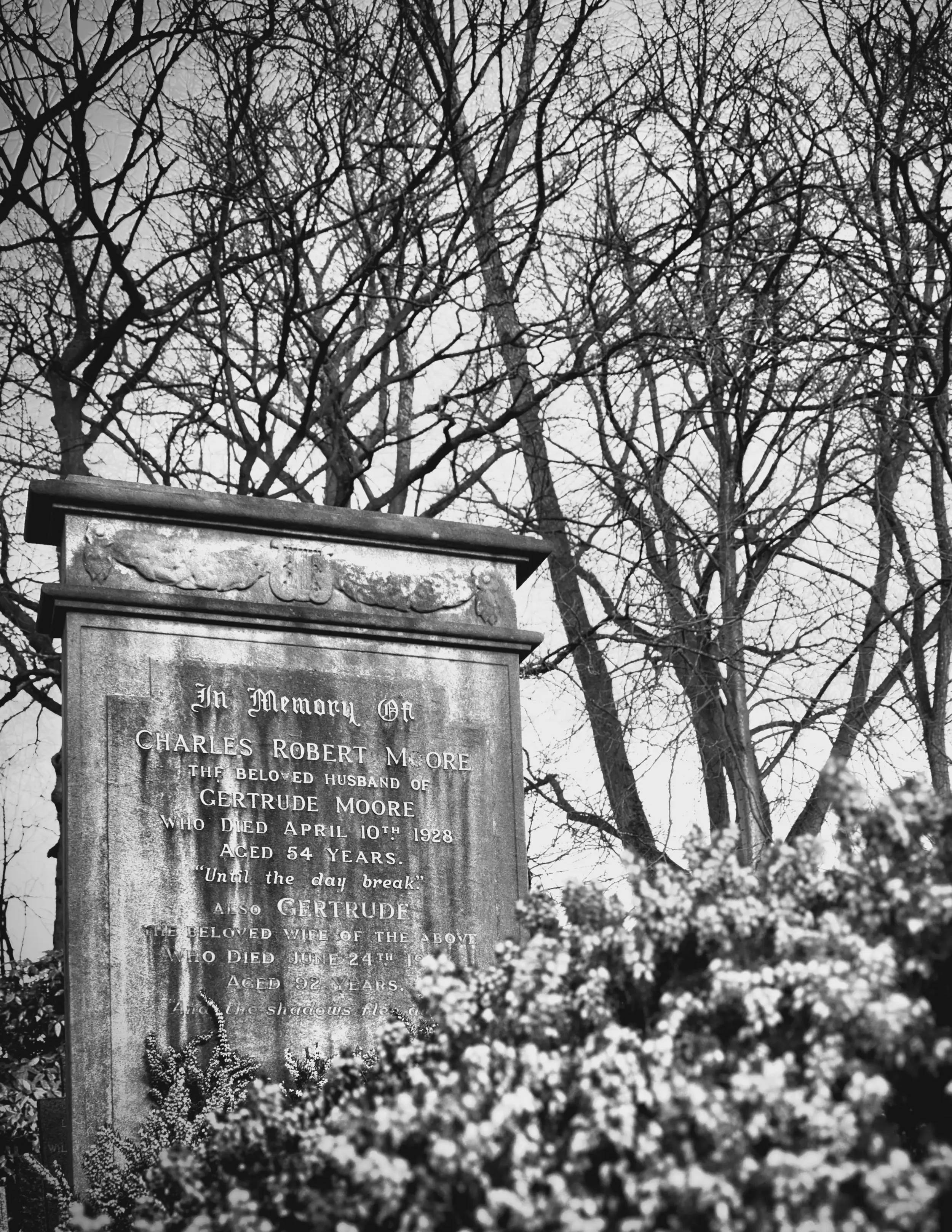 Manchester - Sale and Brooklands Cemetery - 04-1.webp