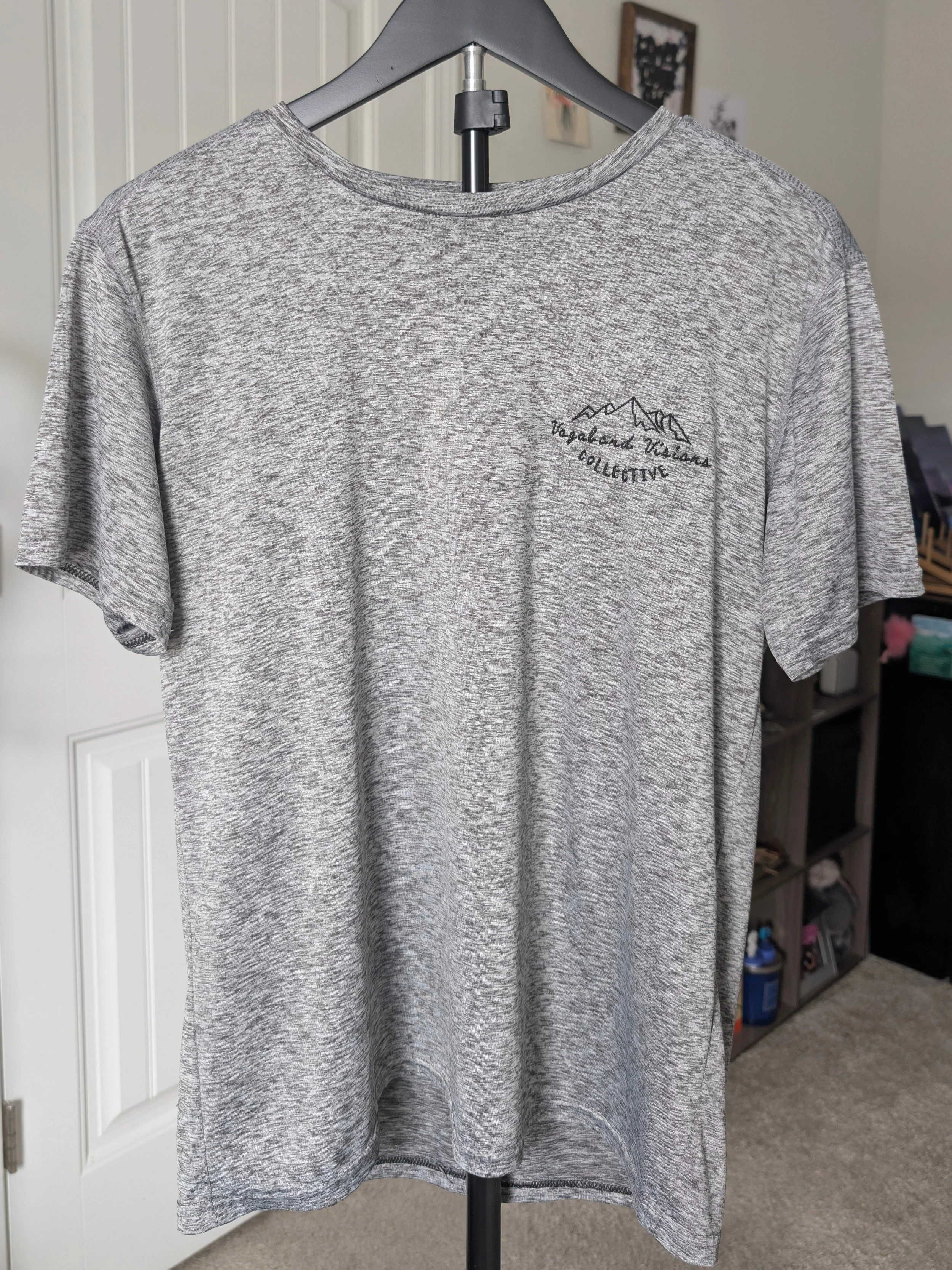 Men's Heather Gray Real Essentials Dry Fit Shirt (Size M)