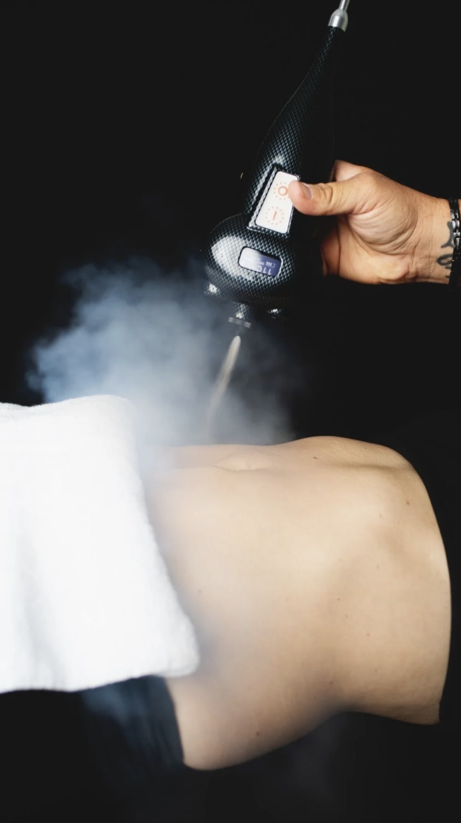 Cryothérapie localisée CO2 soin orthopédique douleur L'Apogée Péchabou Toulouse