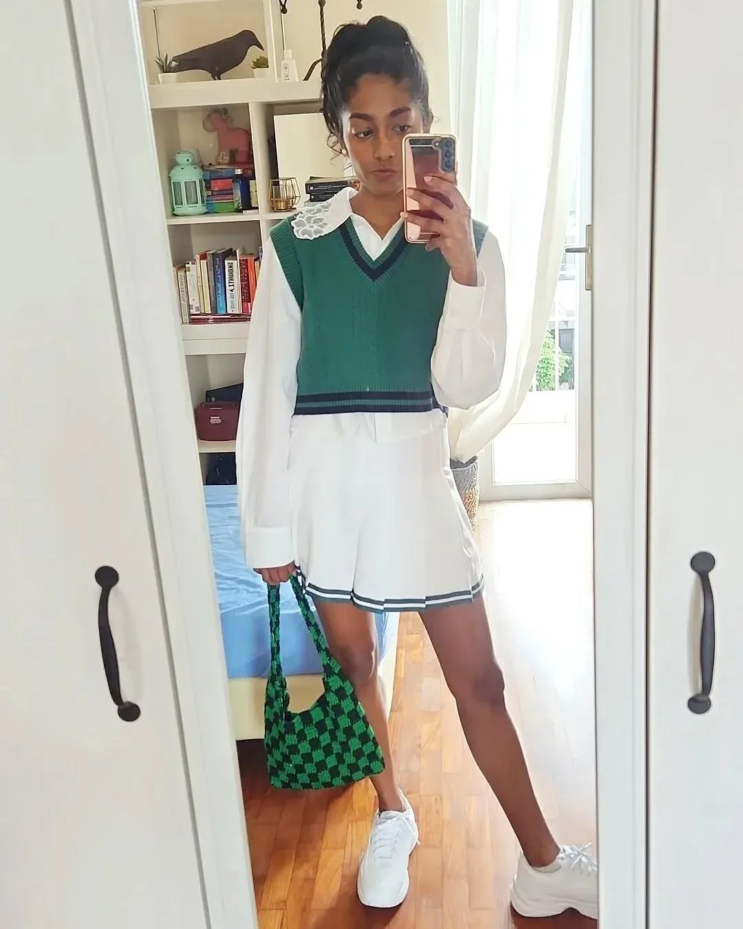 the greens aren't the exAct same shade but what's a girl to do!