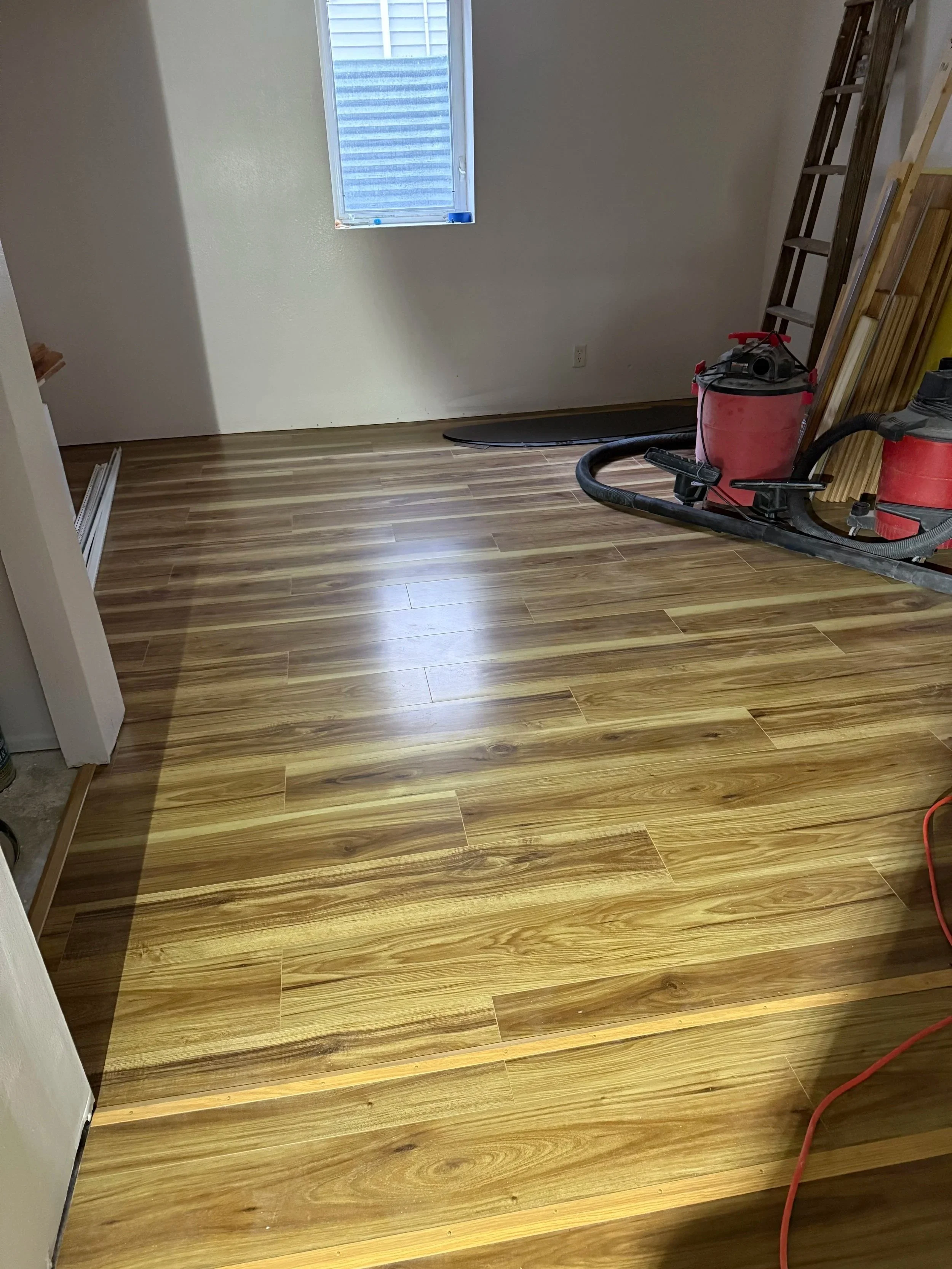Vinyl Laminate Flooring