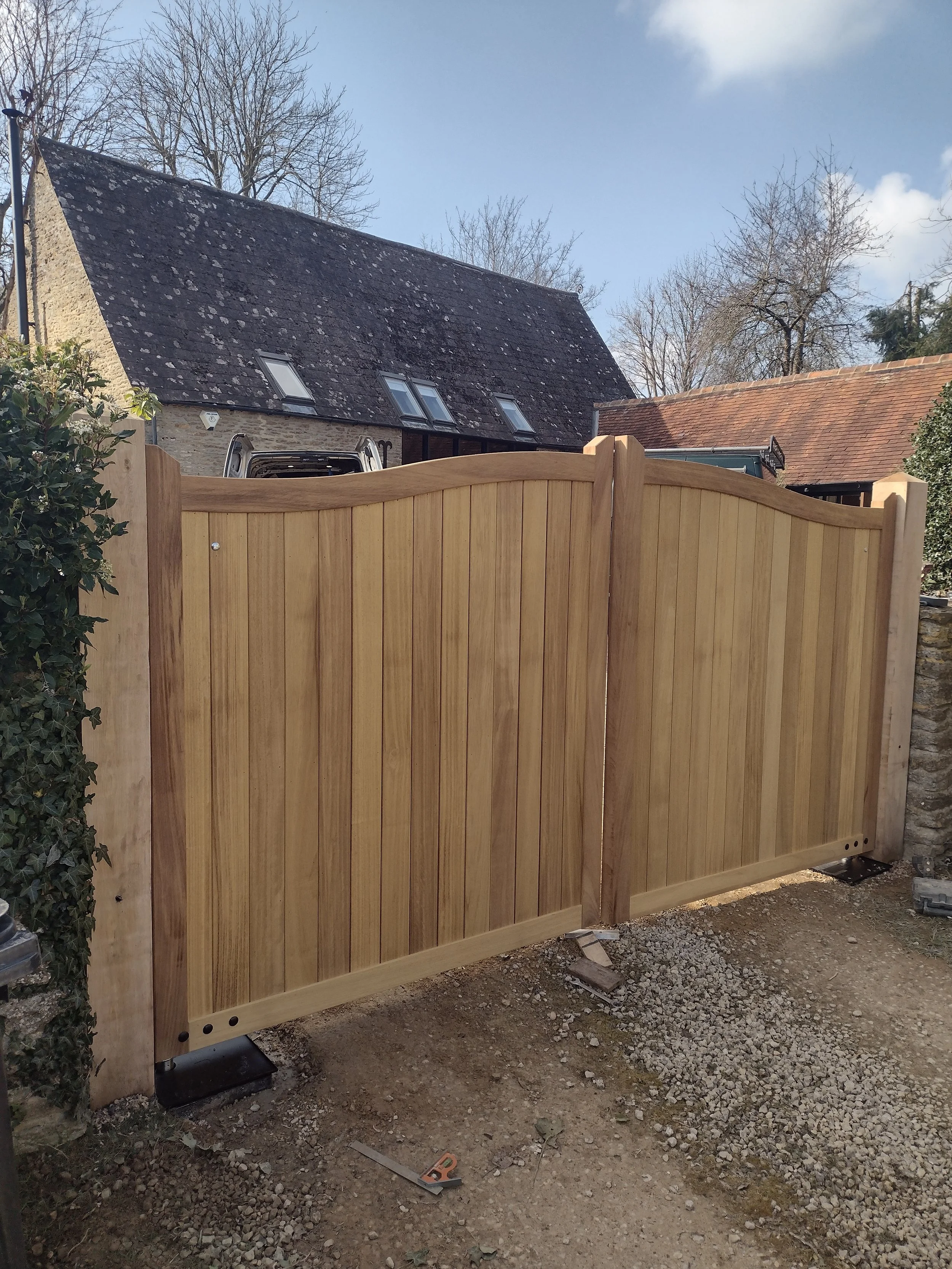 How Much Do Electric Gates Cost in Wiltshire?