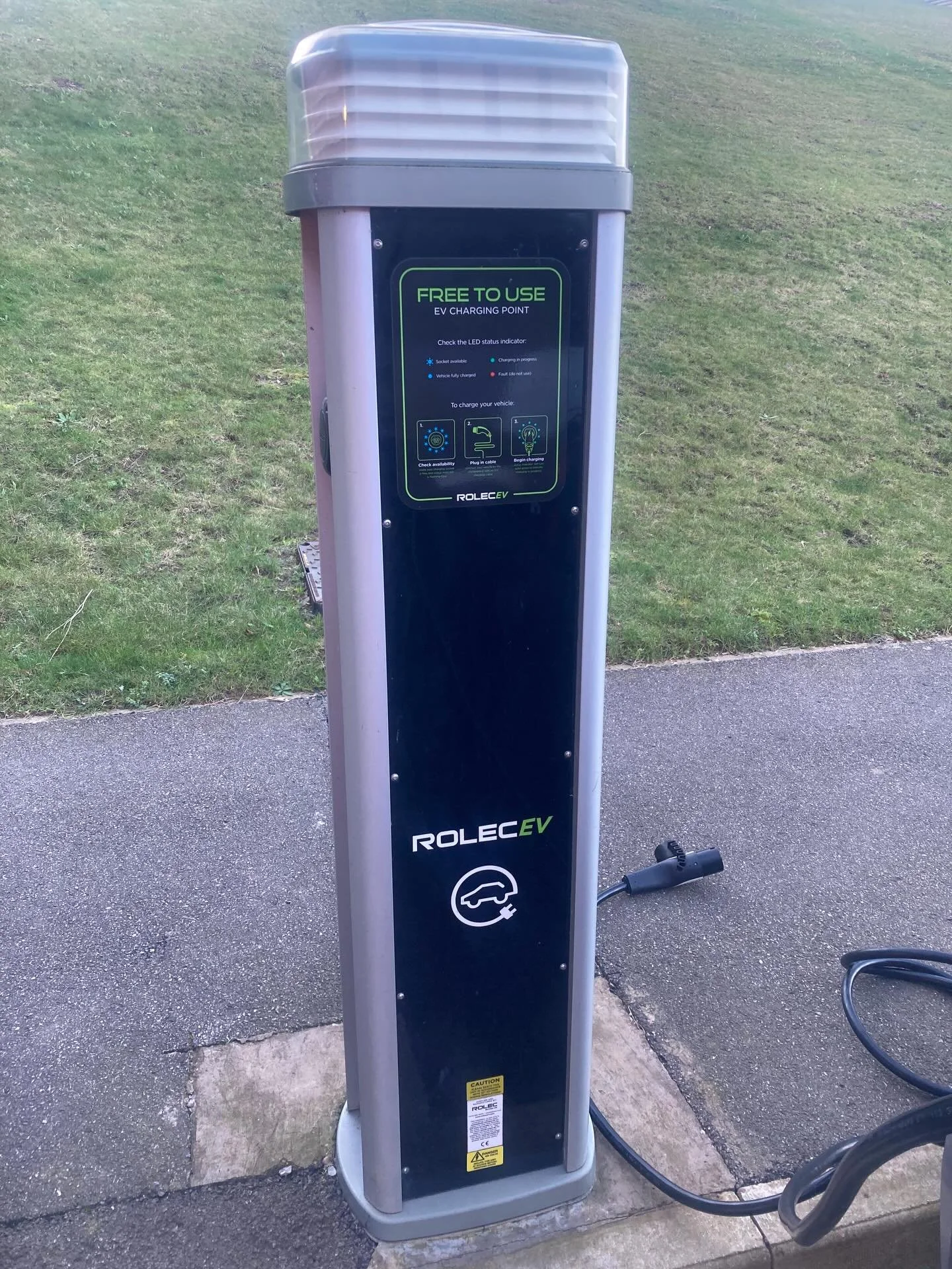 ROLEC 2x 22KW EV charger breakdown diagnosis and repair for commercial client, 1x outlet not working, repairs carried out and it&rsquo;s back in service again ⚡️🚙 Spares supplied @gda_electrical_wholesaler @rolecserv  #evcharging #evinfrastructure #