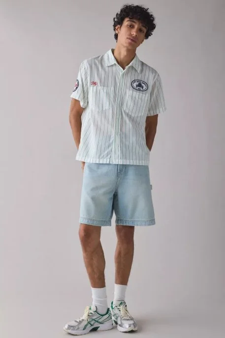 Screenshot_12-4-2026_224719_www.urbanoutfitters.com.jpeg
