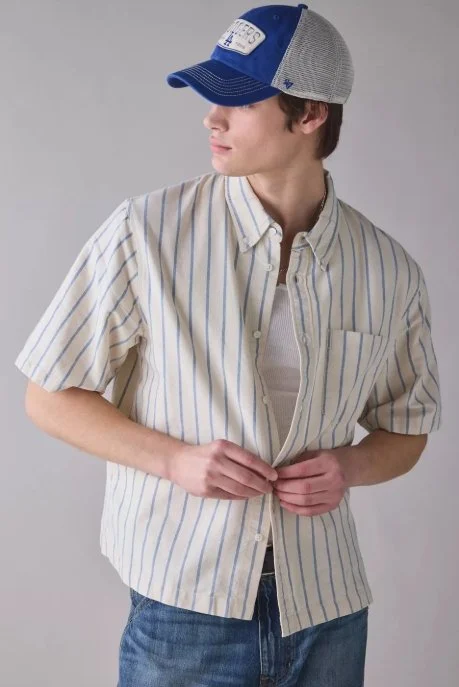 Screenshot_12-4-2026_223354_www.urbanoutfitters.com.jpeg
