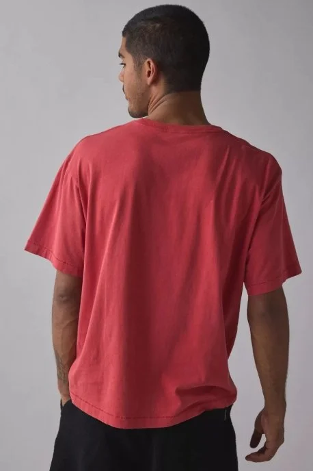 Screenshot_12-4-2026_224251_www.urbanoutfitters.com.jpeg