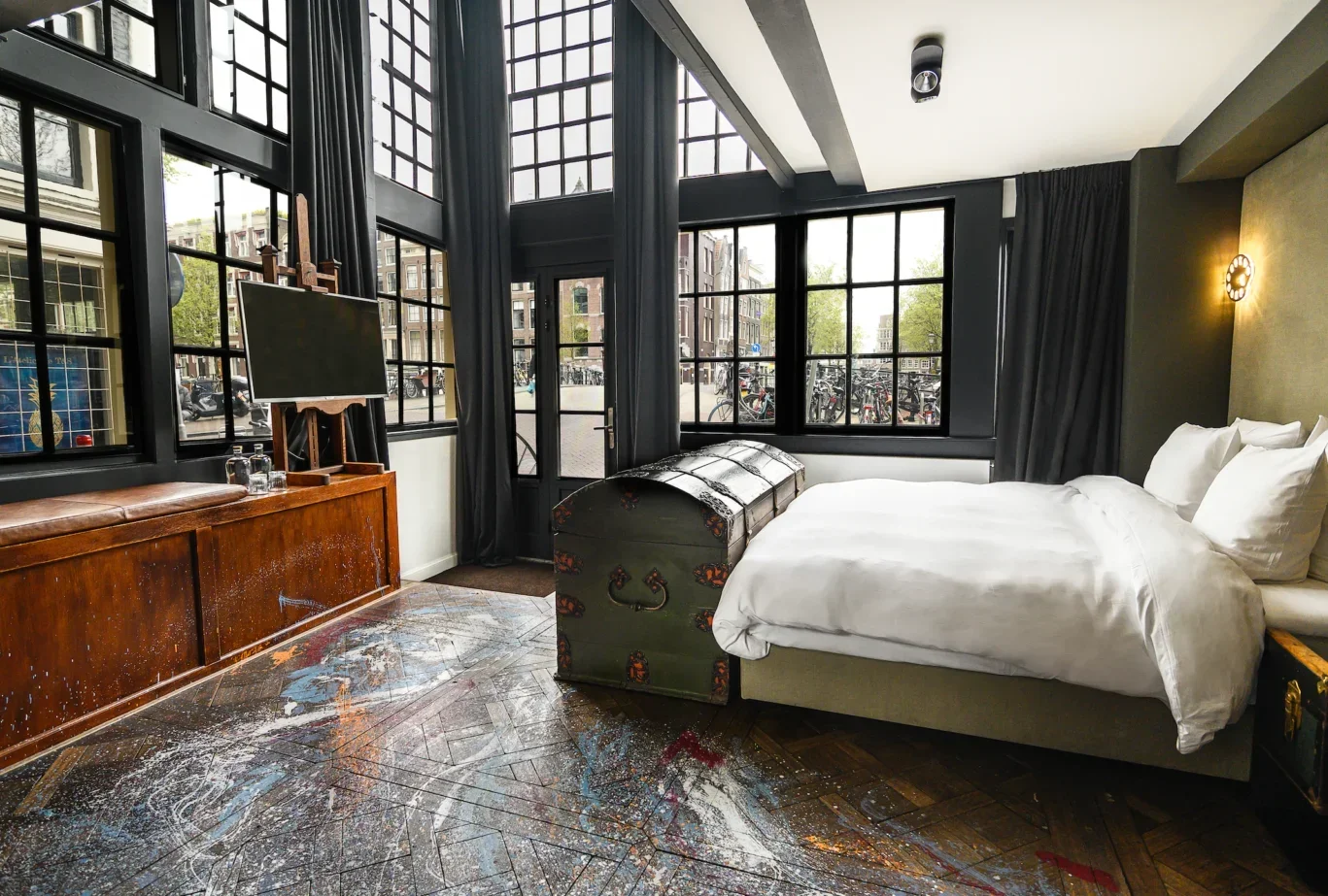 Hotel The Craftsmen Amsterdam — boutique canal house hotel