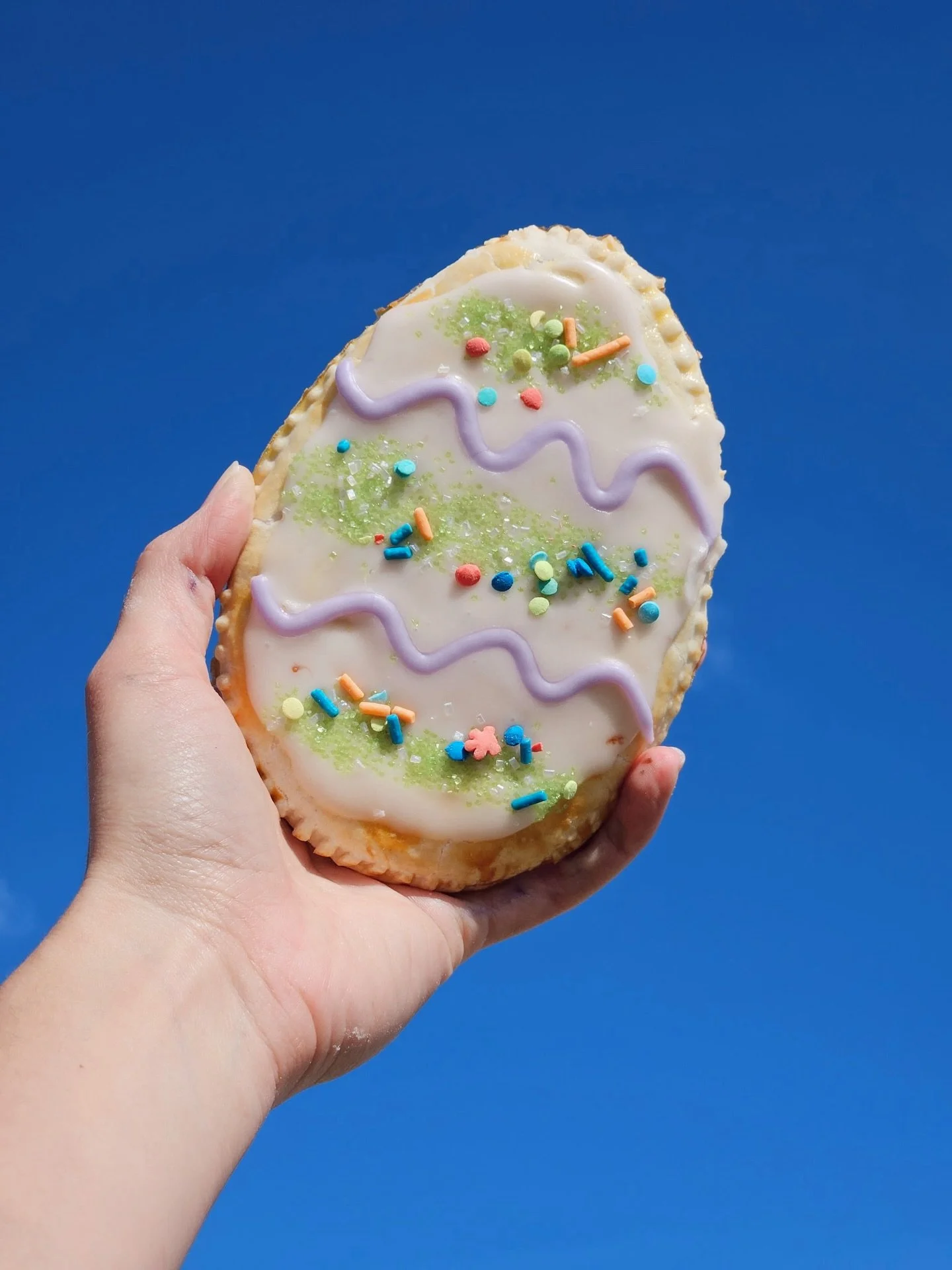 We are READY for all your Easter treat needs!!! Which treat are you snagging this week? 🐣🧁🍪

#eastertreats #easterdesserts #localbakery #ovillabakery #easterpastries