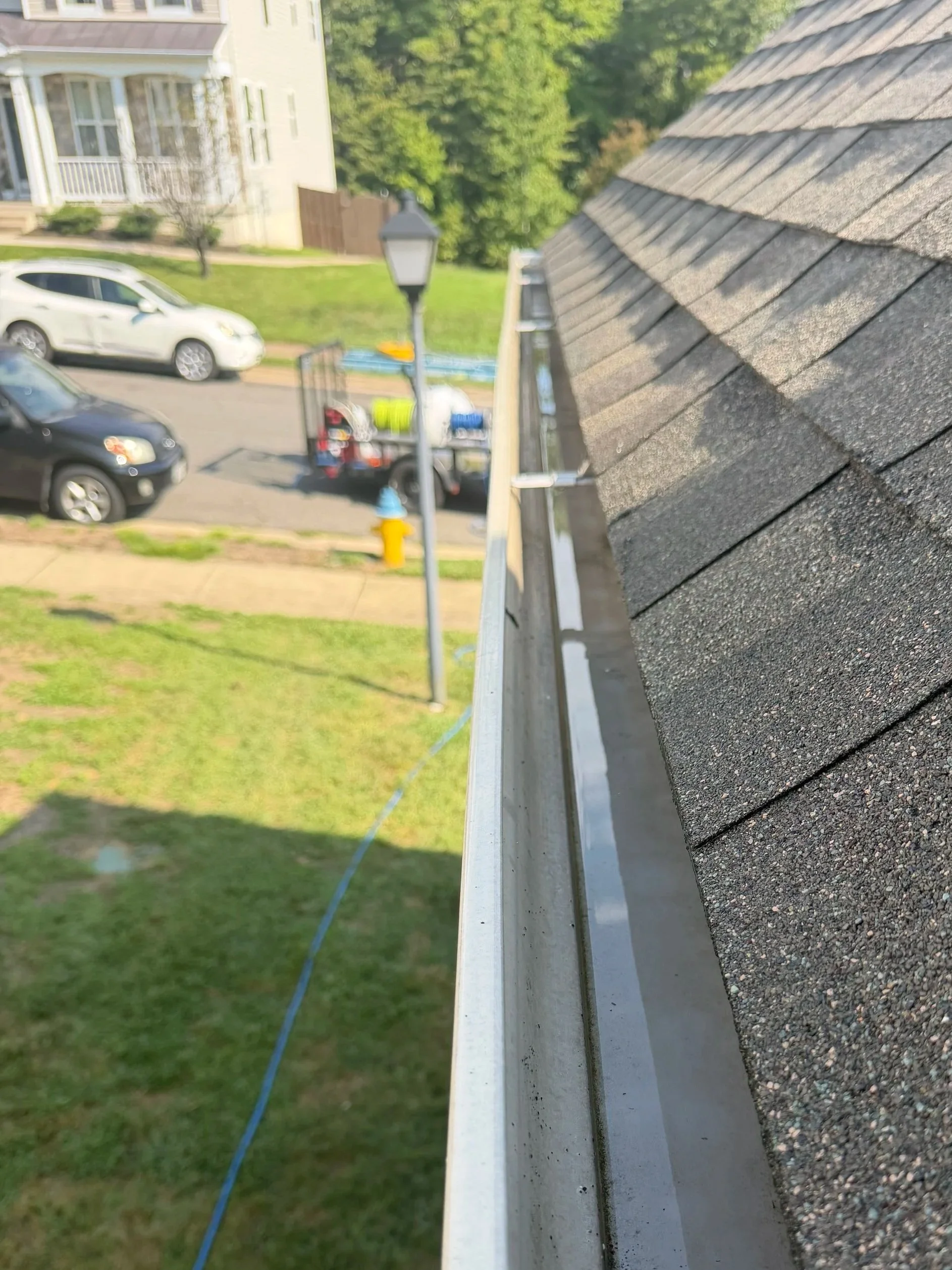 How much does gutter cleaning cost