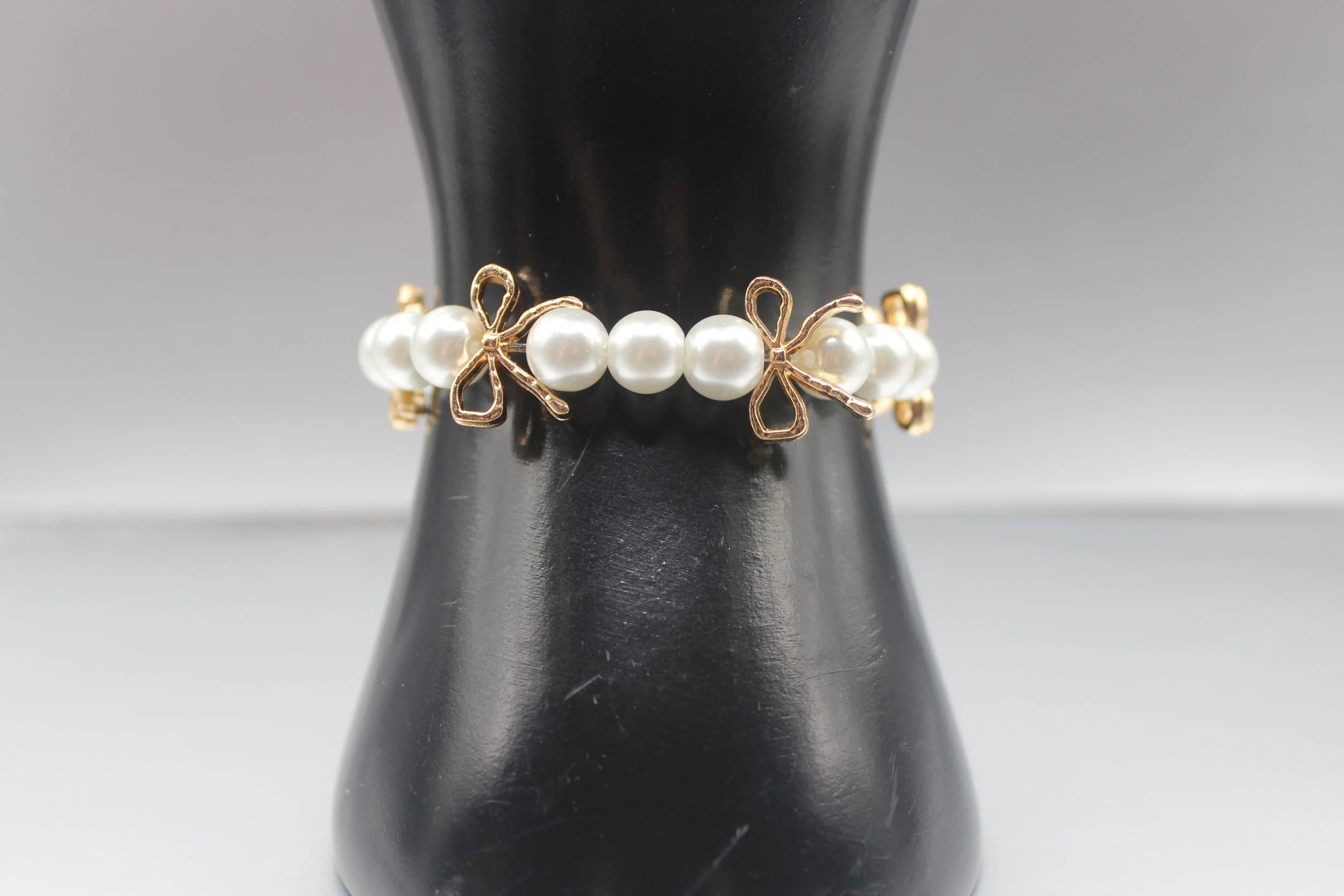 Golden Grace Pearl Bracelet