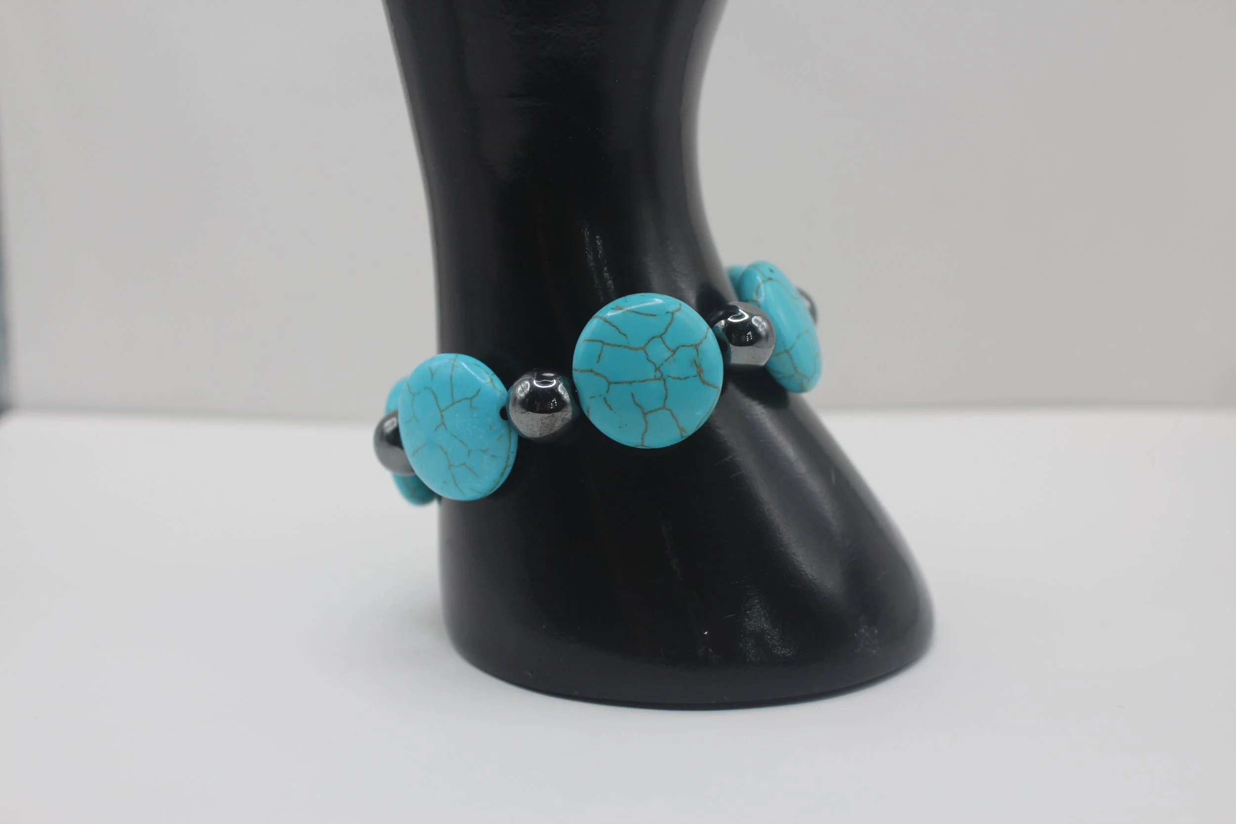 Circular Turquoise and Silver beaded Bracelet #2.jpg
