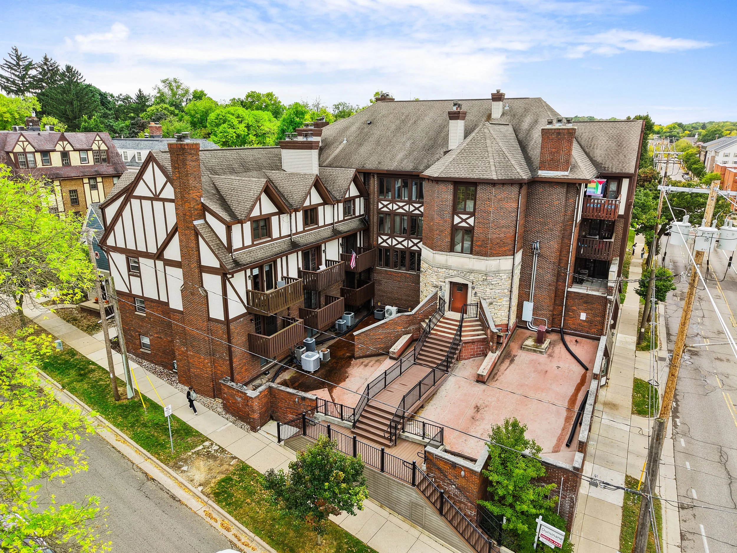 Extended Stay Townhouses