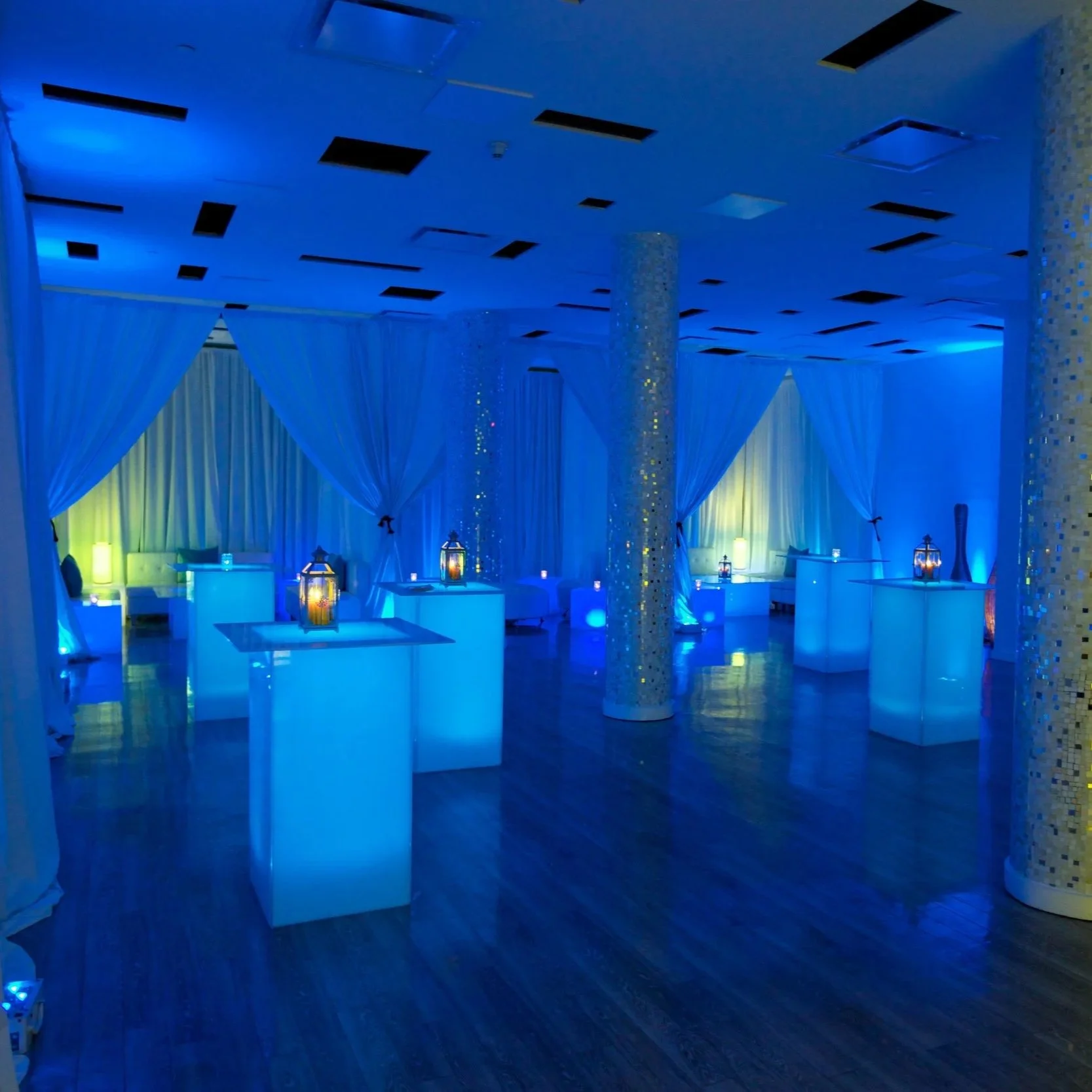 Bar Mitzvah at the Allegria in Long Beach, NY - lounge decor.