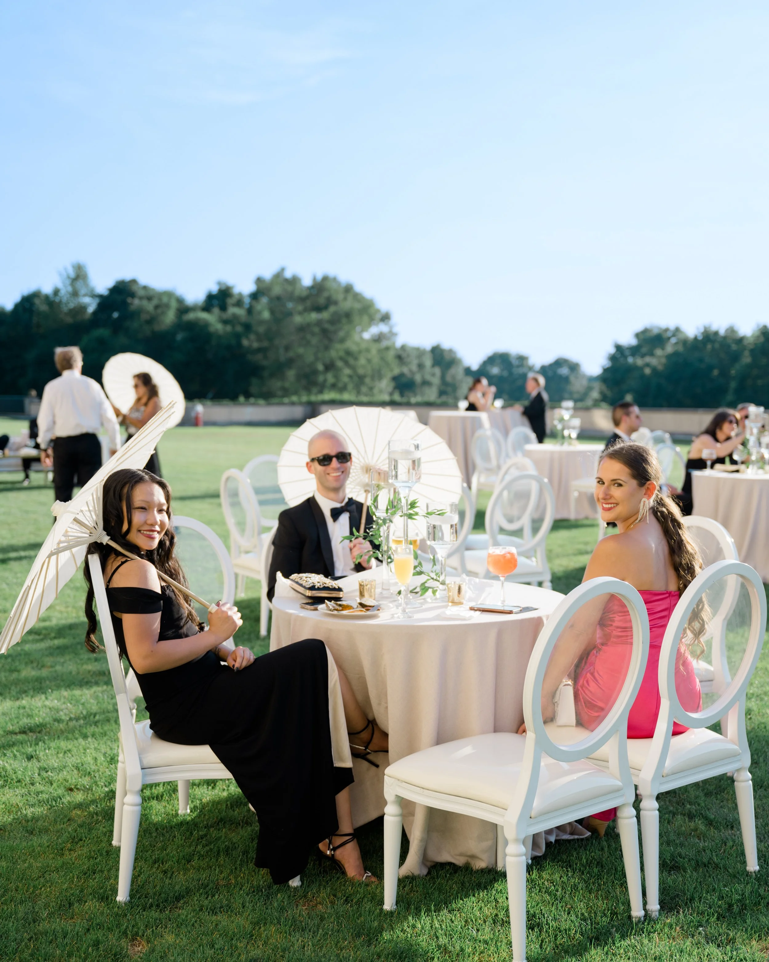 oheka-castle-wedding-cocktail-hour-lounge.jpg