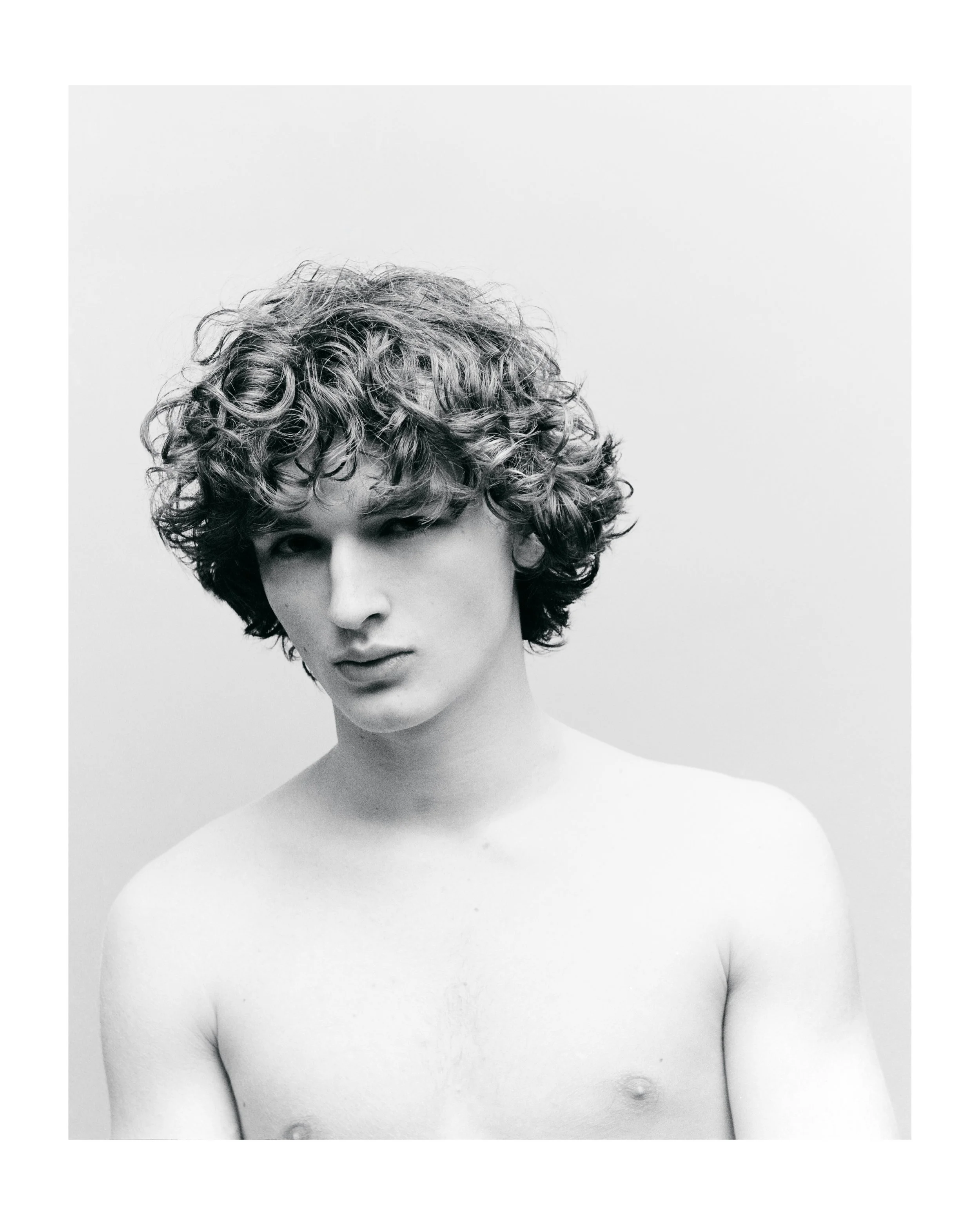 Henri. 2026 
@henri.mull @humankindmgmt 
Photo assist. @19phototomato