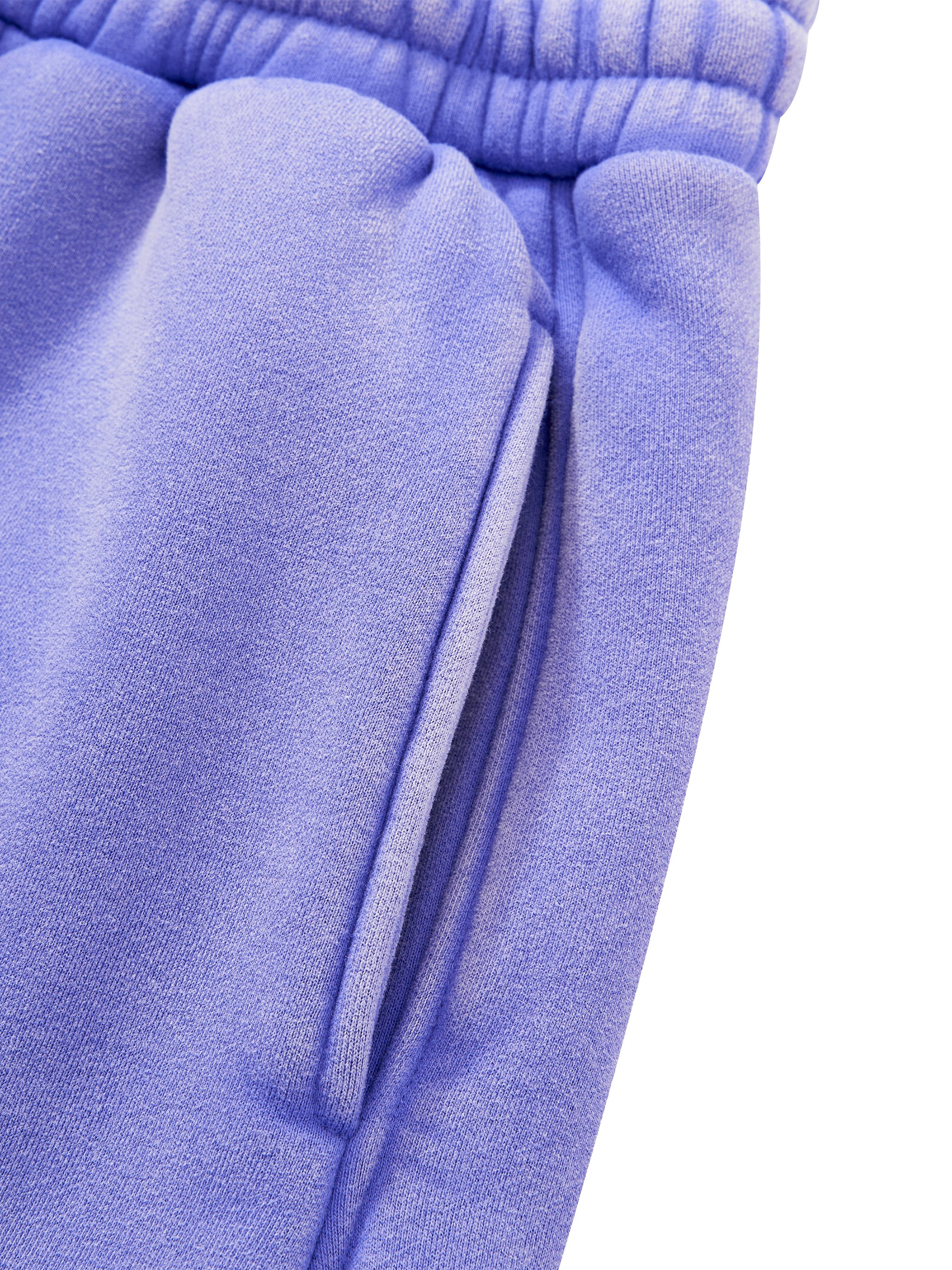 UB0071-P001-V3_mockup_20261024_14.jpg