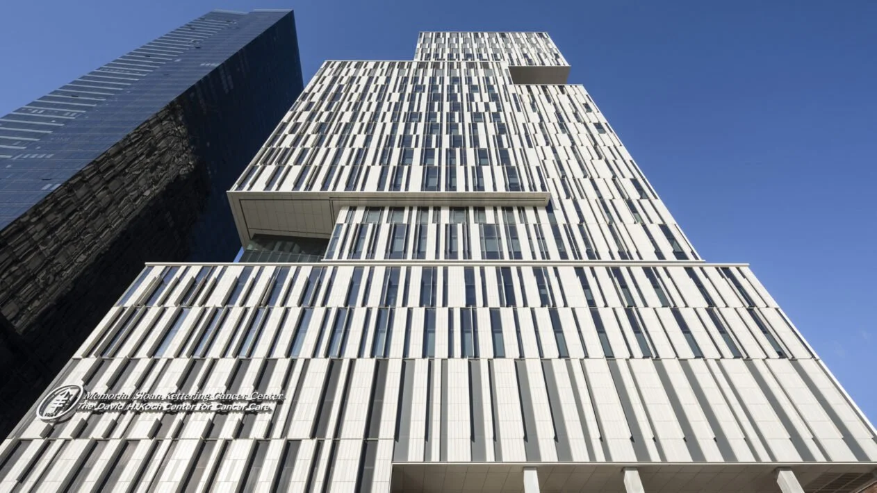 MSK-Koch-Center-for-Cancer-Care_49140.00.0_Ext-Facade-FDR-Drive-Looking-Up-1_mr-1262x710.jpg