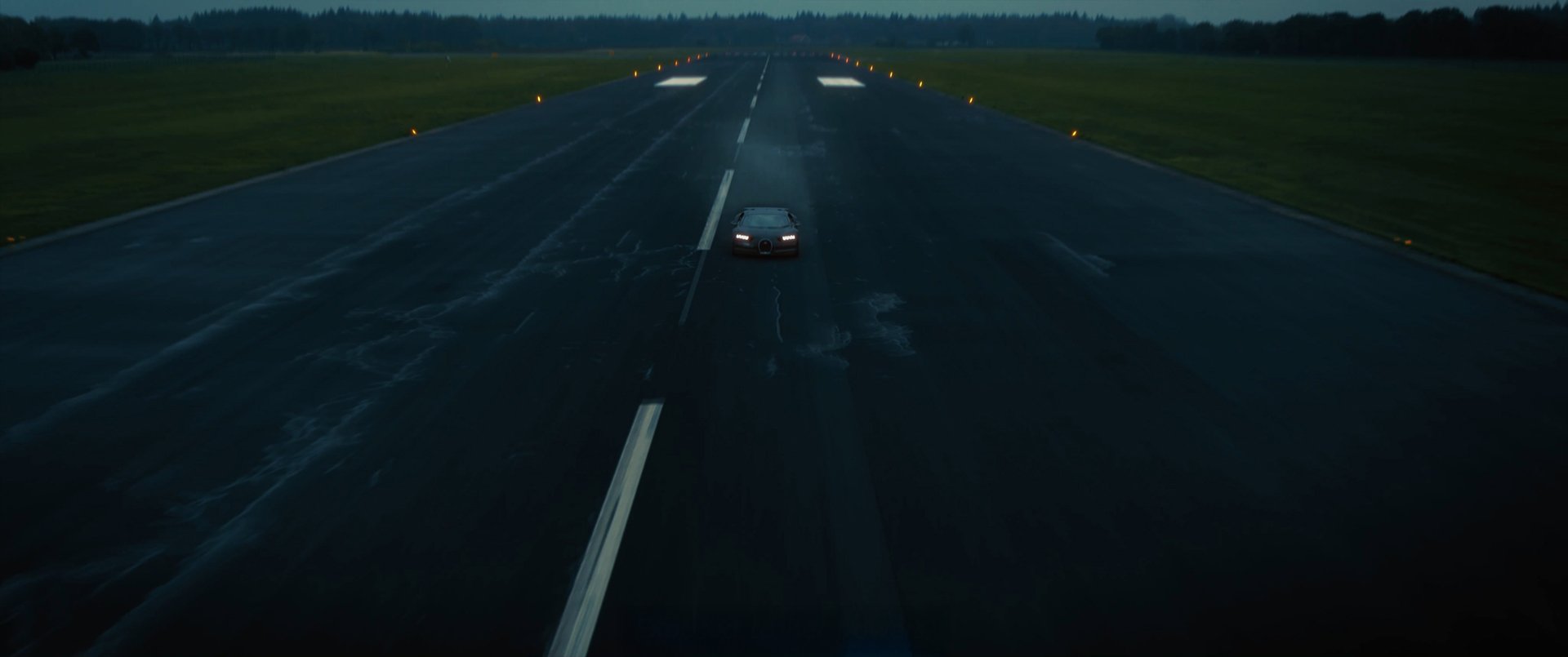 Bugatti Chiron's Soar19.jpg