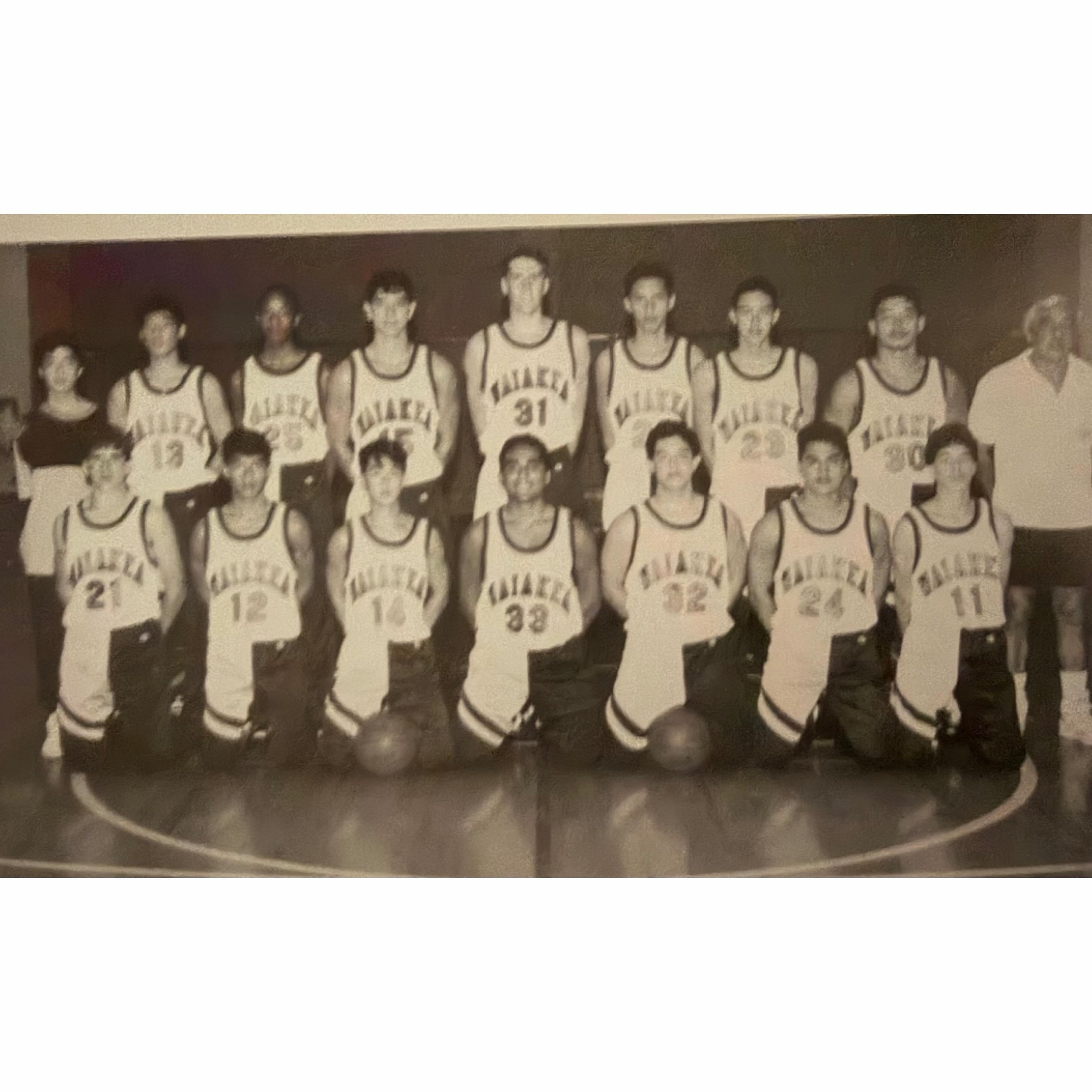 It&rsquo;s #throwback time again! Drop the year and tag the Warriors you can spot!👇🏼👇🏼👇🏼

And don&rsquo;t forget to click the &ldquo;Stay in Touch&rdquo; link in our bio to join our Waiakea Alumni Ohana! We will be sending out info on Waiakea H