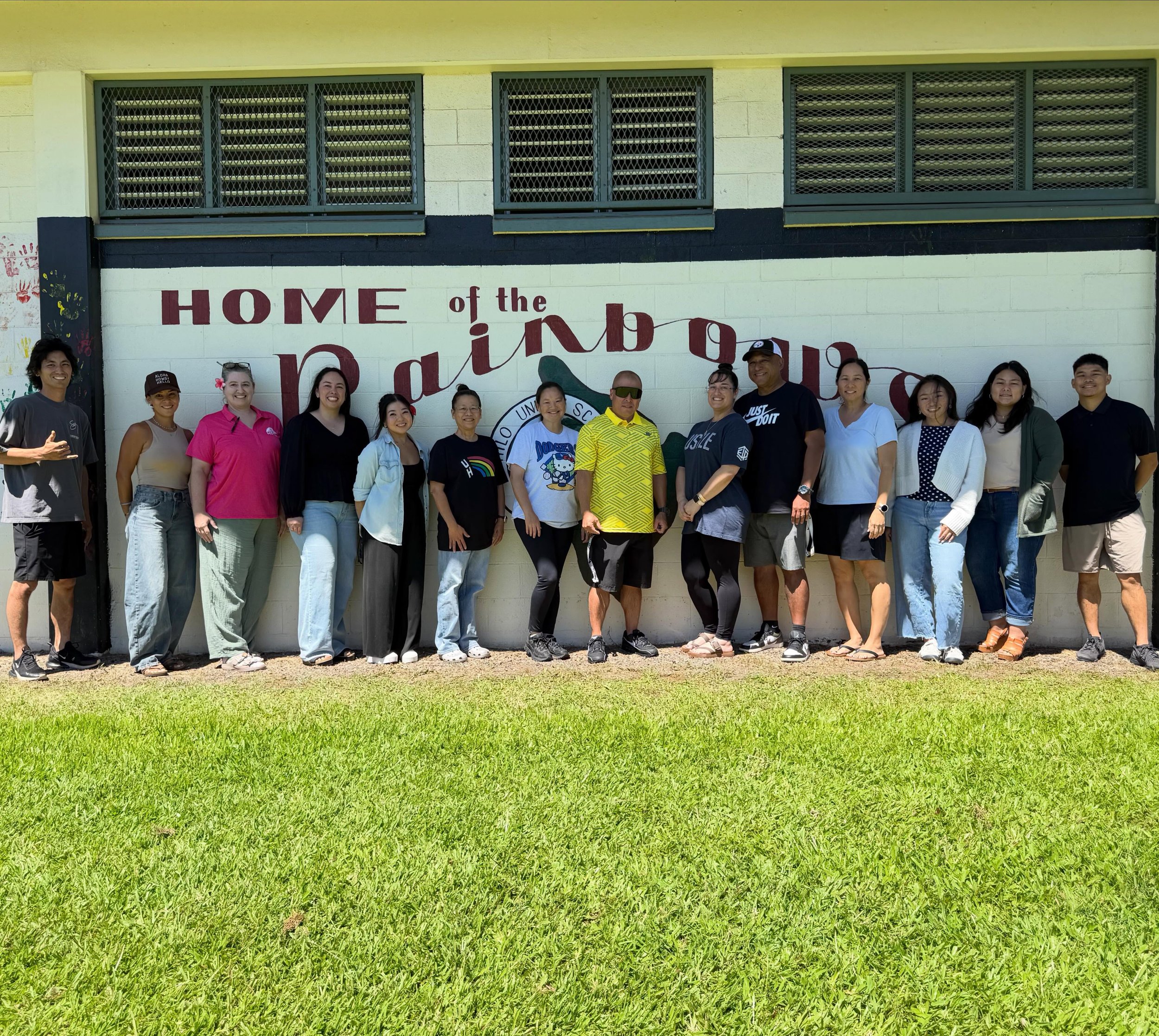 #Waiākeadaswhy

We are so proud of our Waiākea alumni who are now teaching the next generation at Hilo Union Elementary School! Go Warriors!💙🤍

Do you have a lot of Waiākea alumni at your work/office? Send us a pic! We would LOVE to see what our Wa
