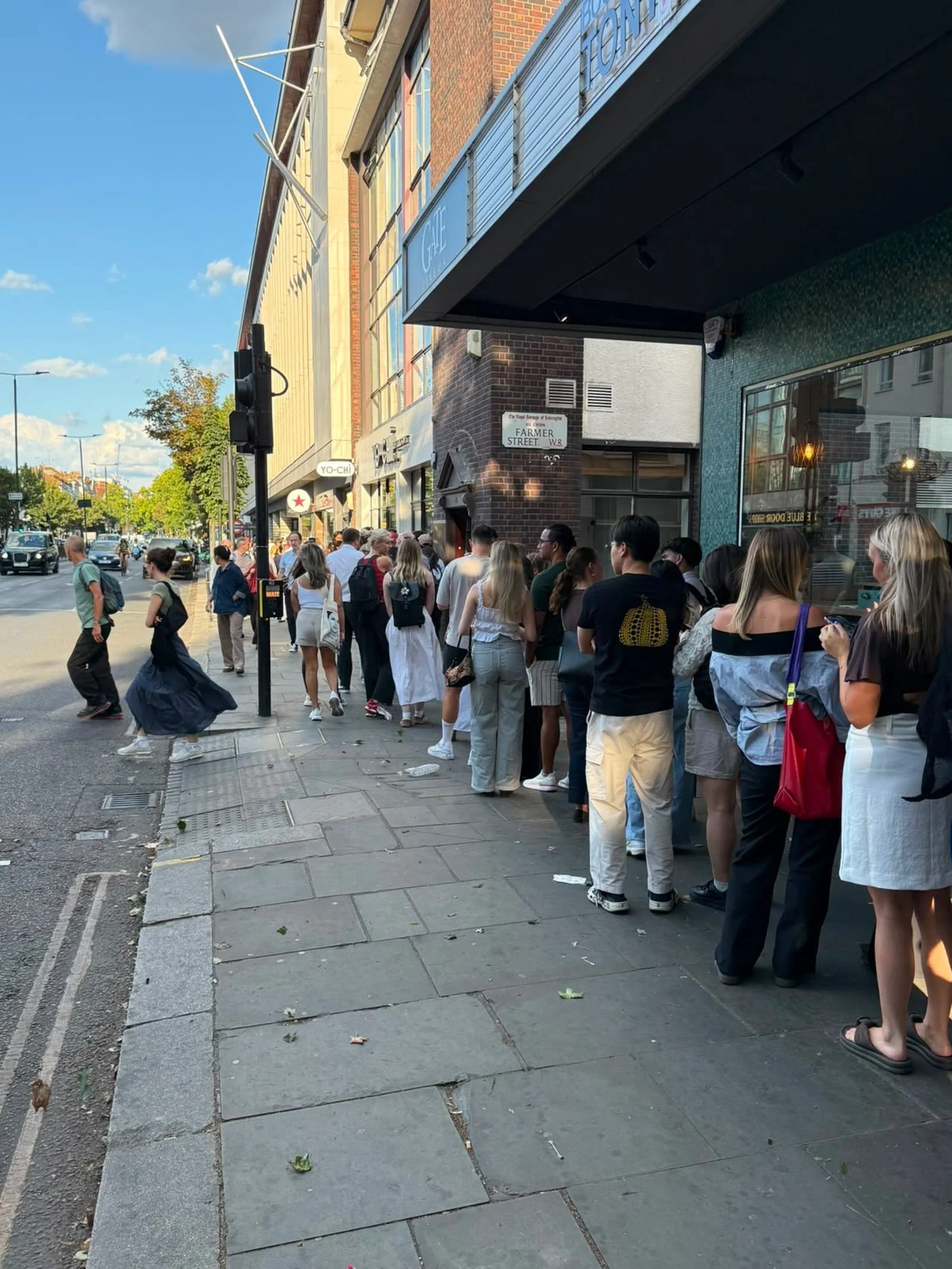 The line outside @iloveyochi.uk atm 😳