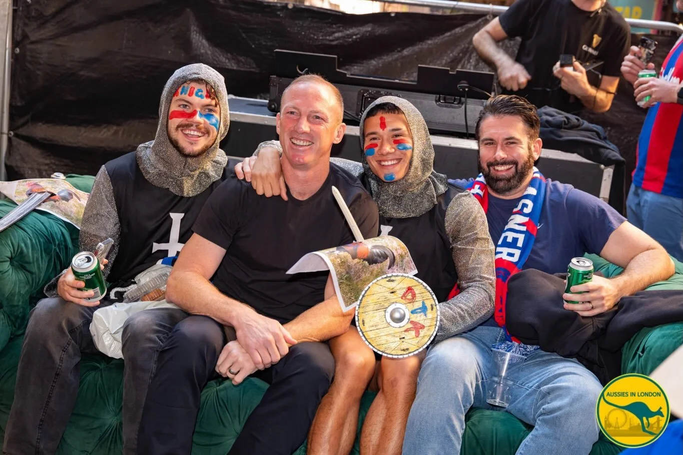 Another NRL grand final done &amp; dusted at @thegardenvauxhall 

Cracking game as well! @darrenlockyer.official popped in and we had more @timtamofficial_uk &amp; @arnottsshapesuk than we could handle to hand out 

With over 1,000 of you in, it was 