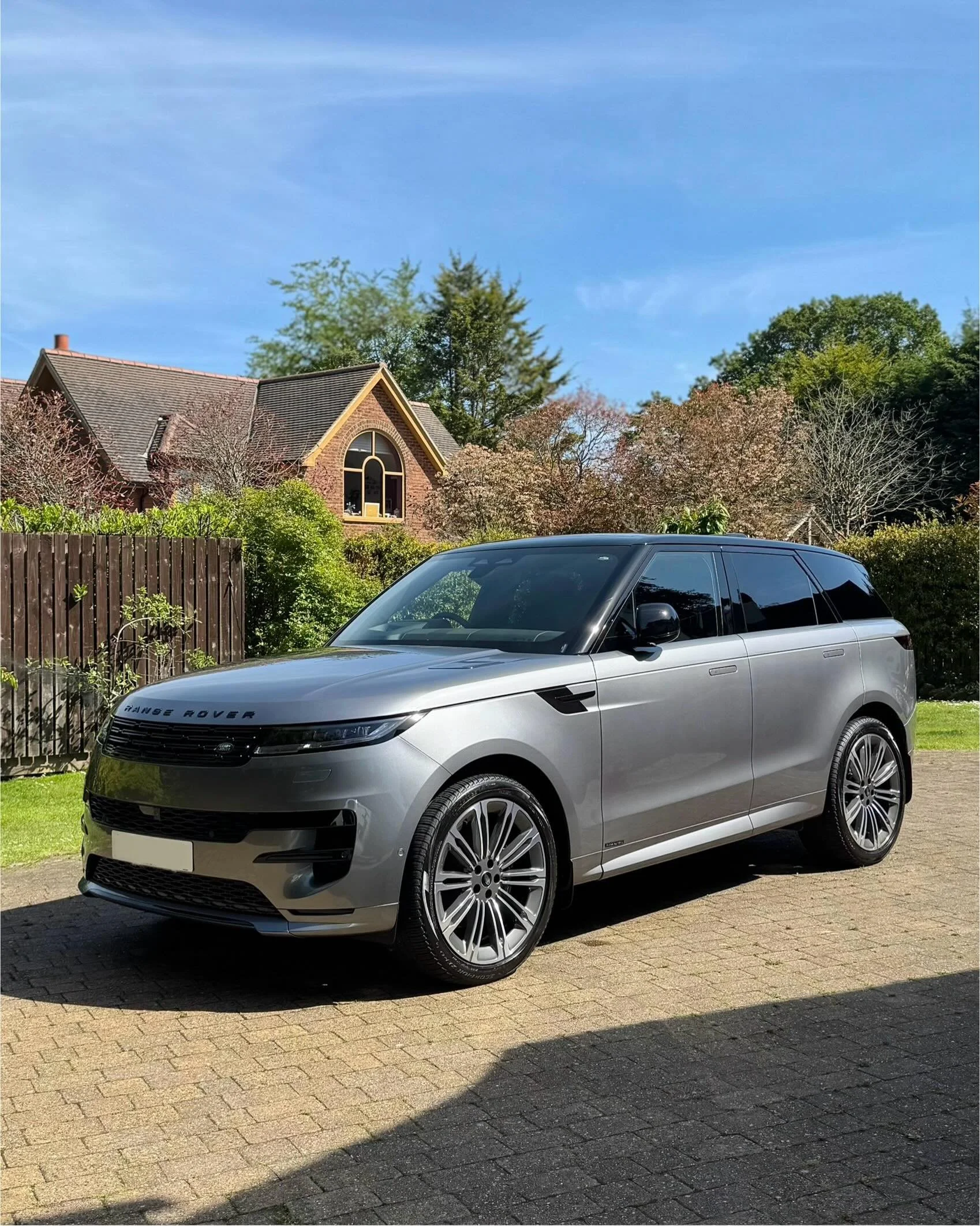And just like that, May is done 📆 

Another busy month of keeping customers cars looking their best, plenty of maintenance valets, deep cleans and quite a few unit-based detailing jobs completed throughout the month too, giving me the chance to keep