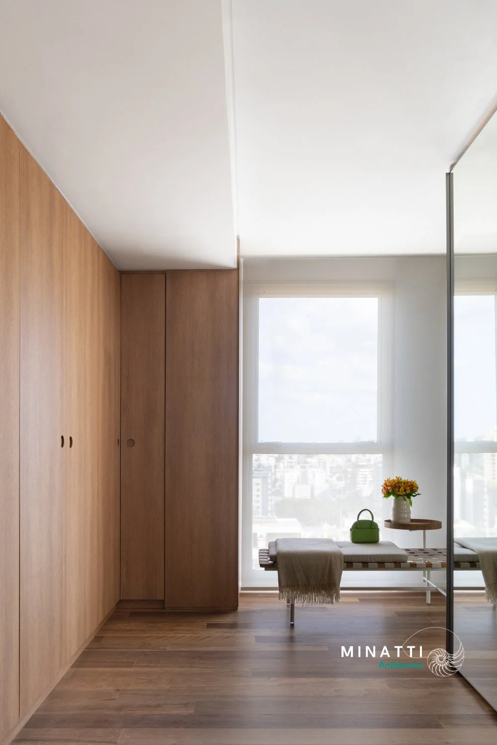 APTO TNAURUM - CURITIBA/PR -  Projeto : TN Arquitetura

