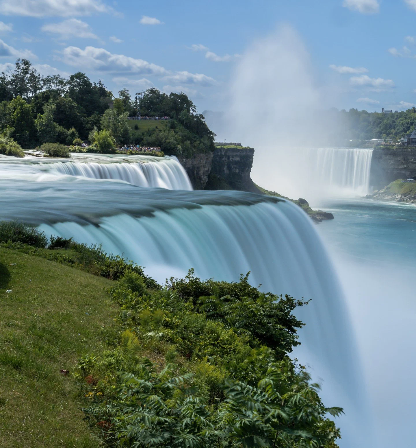 Photo from yesterday's trip to Niagara Falls for Szeth's birthday. Crowds were as expected for Labor Day weekend, but still managed to find a section of fence space for the tripod and wrangle the birthday hound into not moving or bumping the tripod..