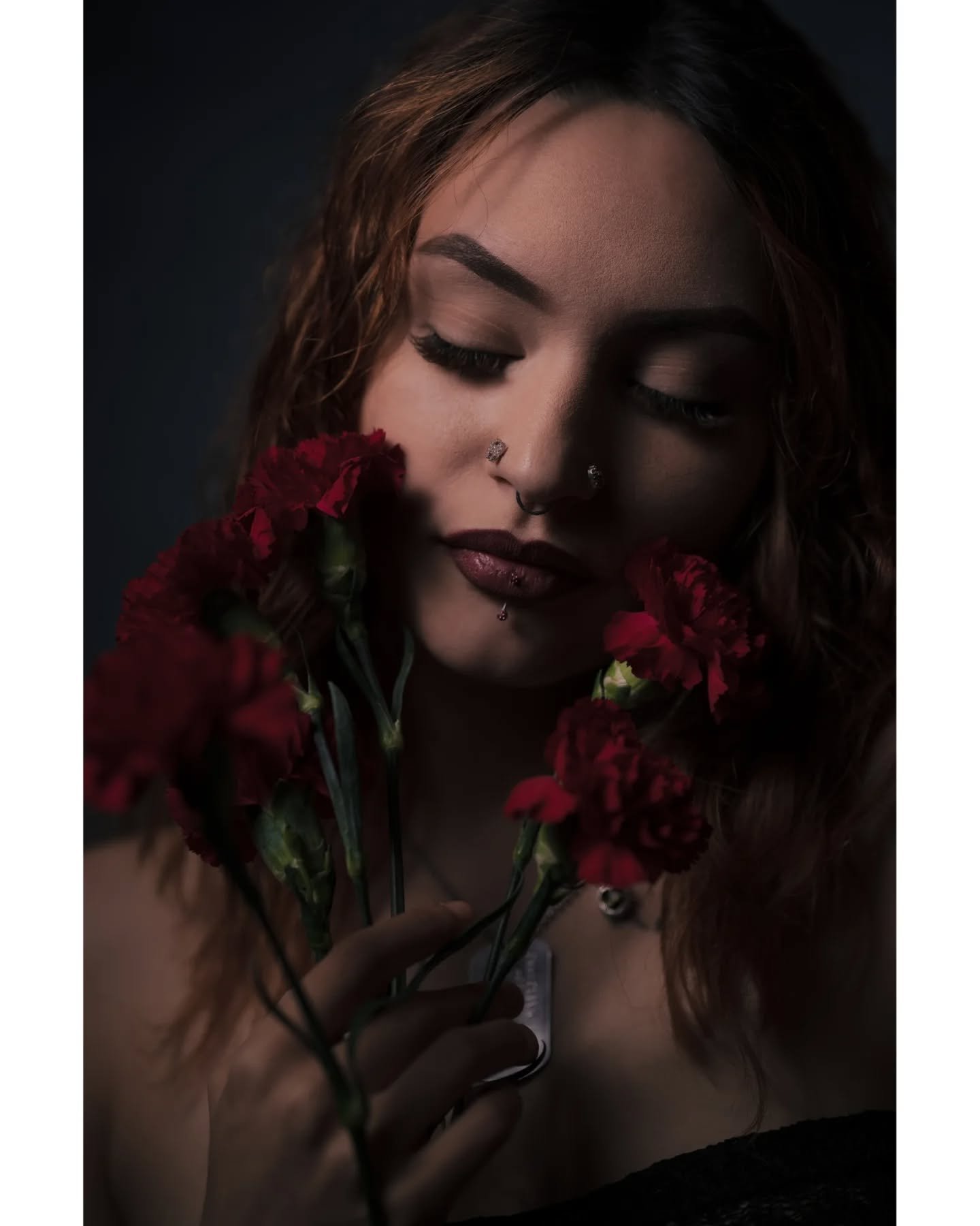 A couple favorites from a session I did for @delilahmarez earlier this week... 
.
.
..
.
.
#beauty #fashionphotography #portraitphotography #artistic #flowers